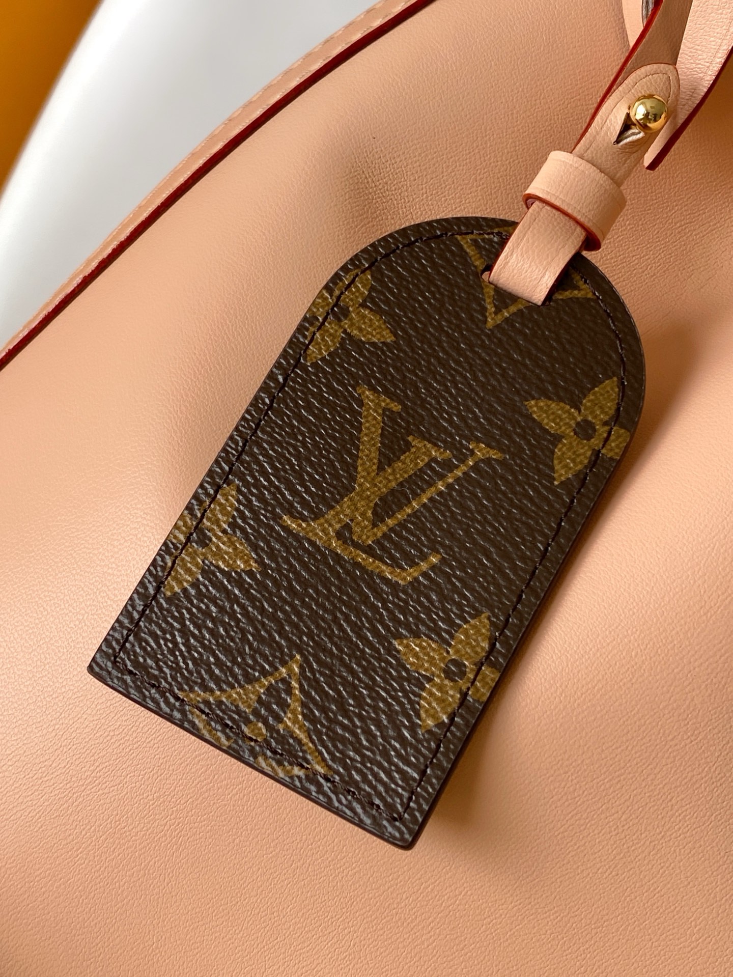 Louis Vuitton Tote Bag Cow Leather Beige M-s