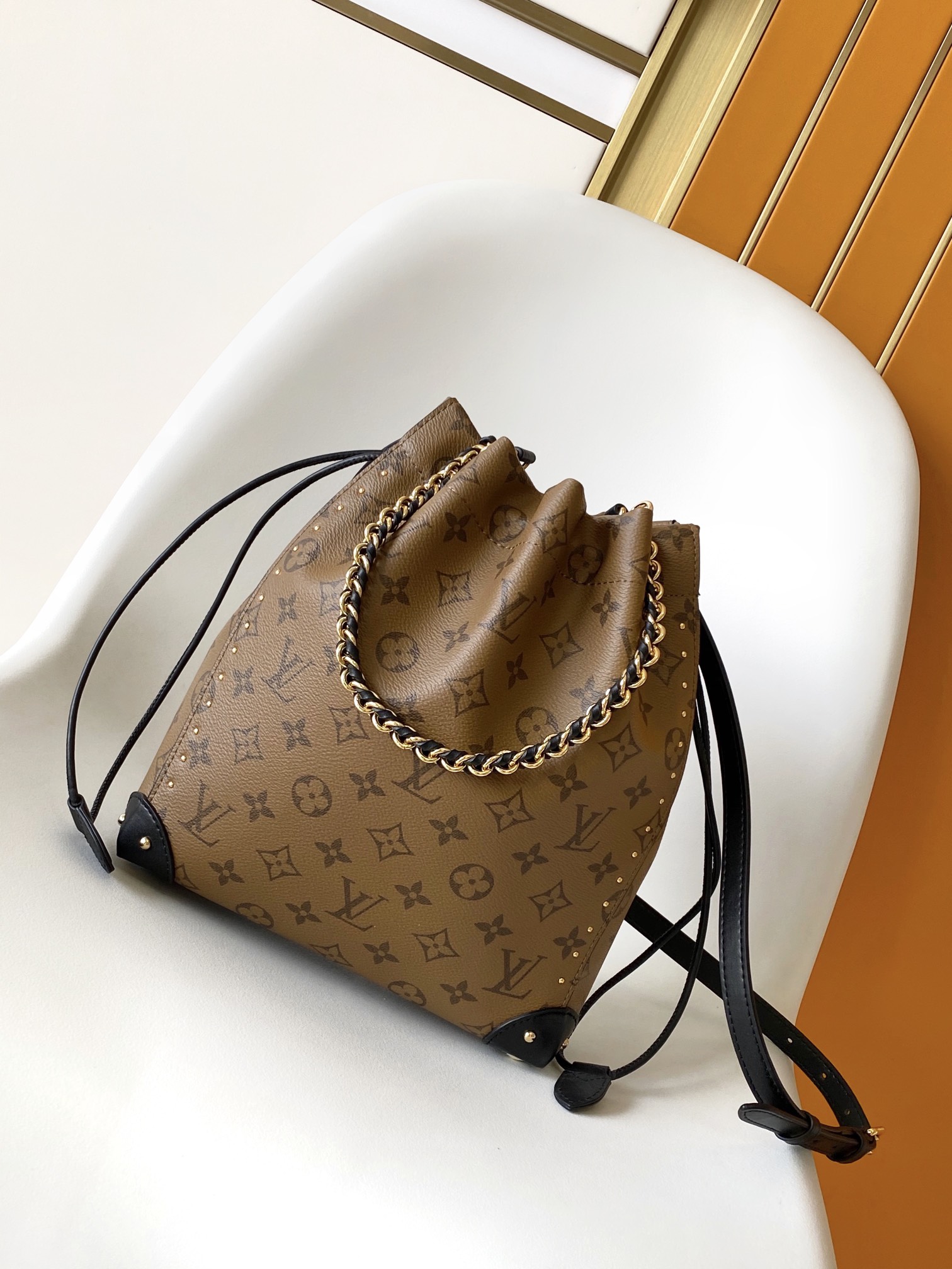 Louis Vuitton Basic Bag Cow Leather M-s