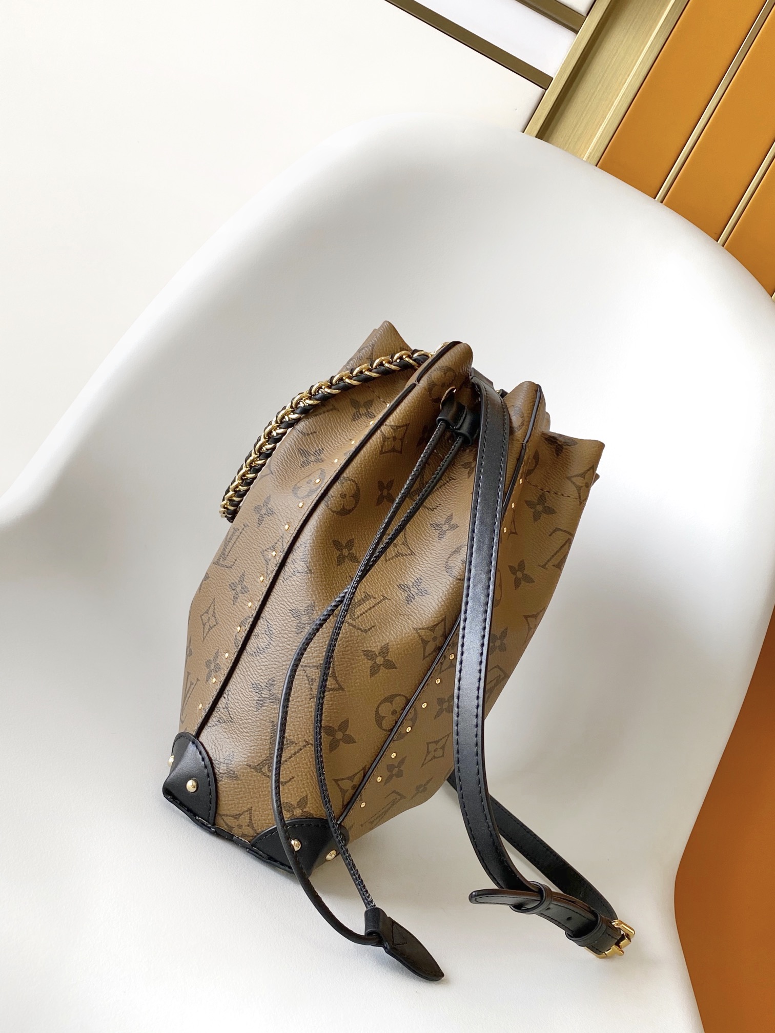 Louis Vuitton Basic Bag Cow Leather M-s