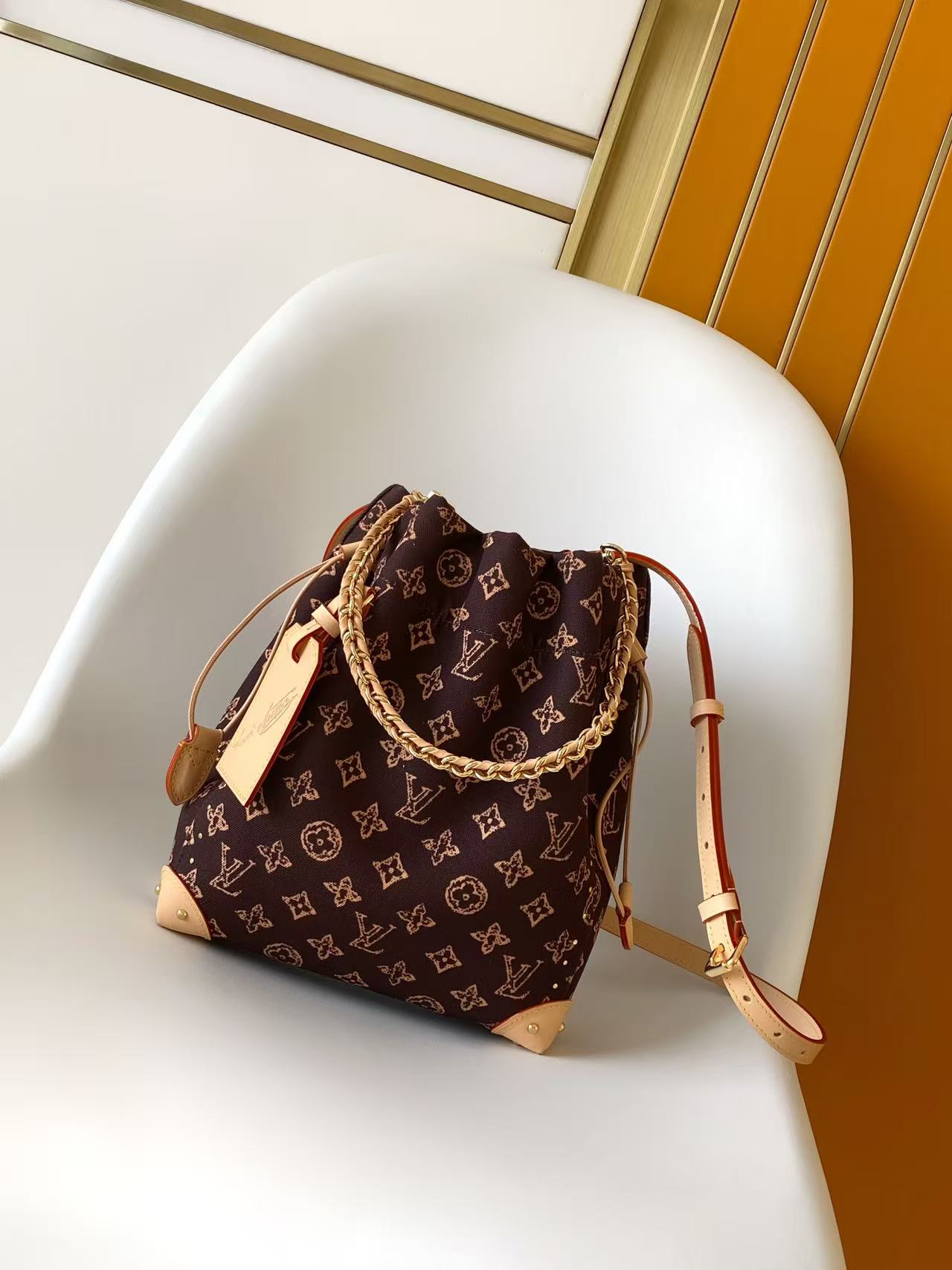 Louis Vuitton Basic Bag Cow Leather M-s