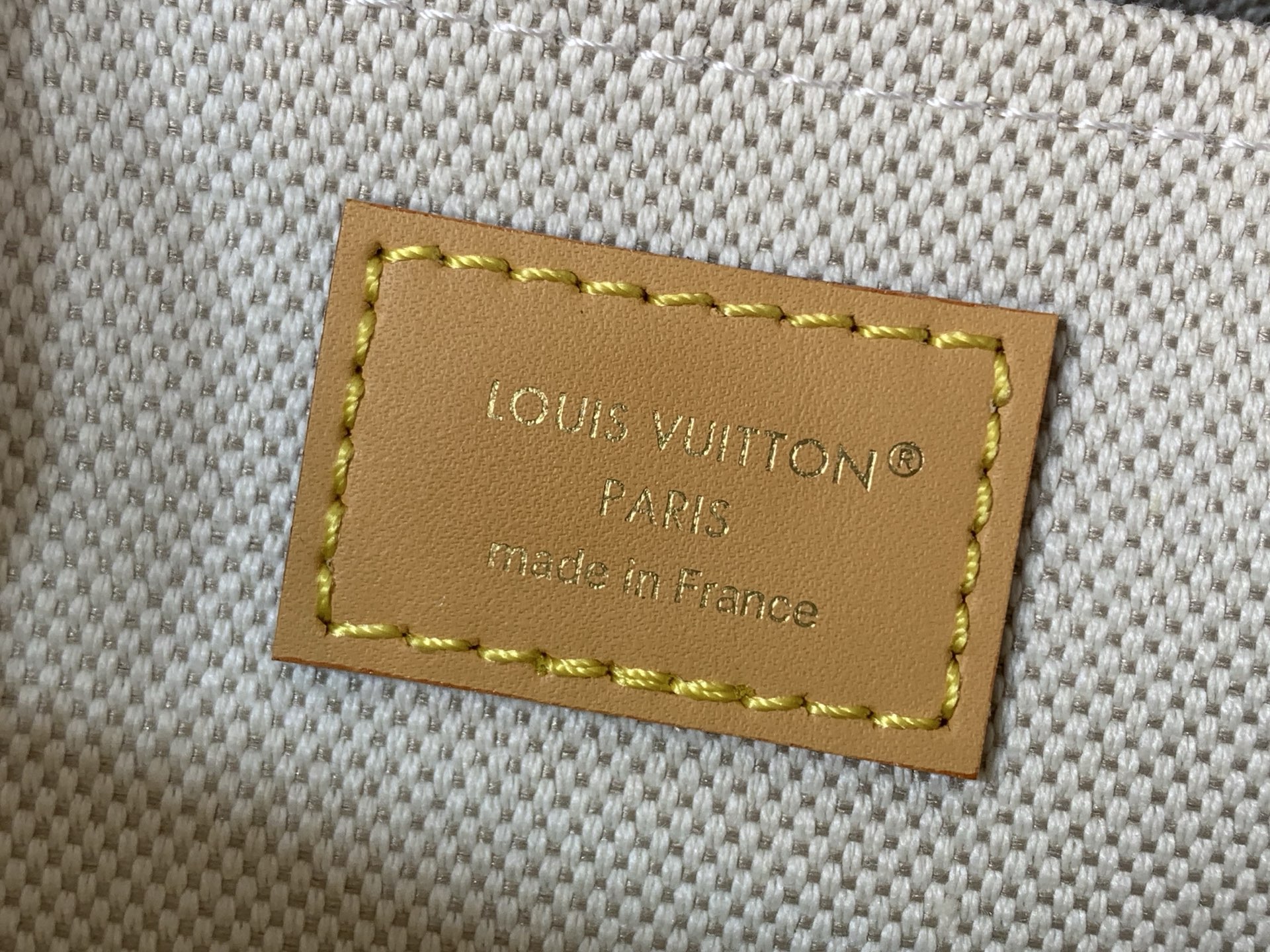 Louis Vuitton Basic Bag Canvas Green M-l-s