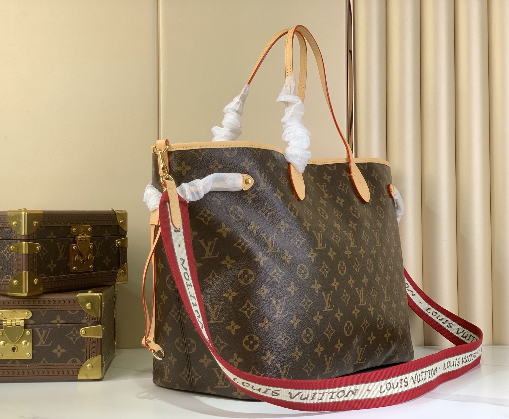 Louis Vuitton Basic Bag Canvas M-l-s