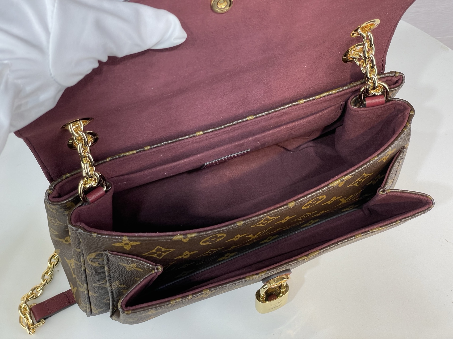 Louis Vuitton Basic Bag Canvas Black M-l-s