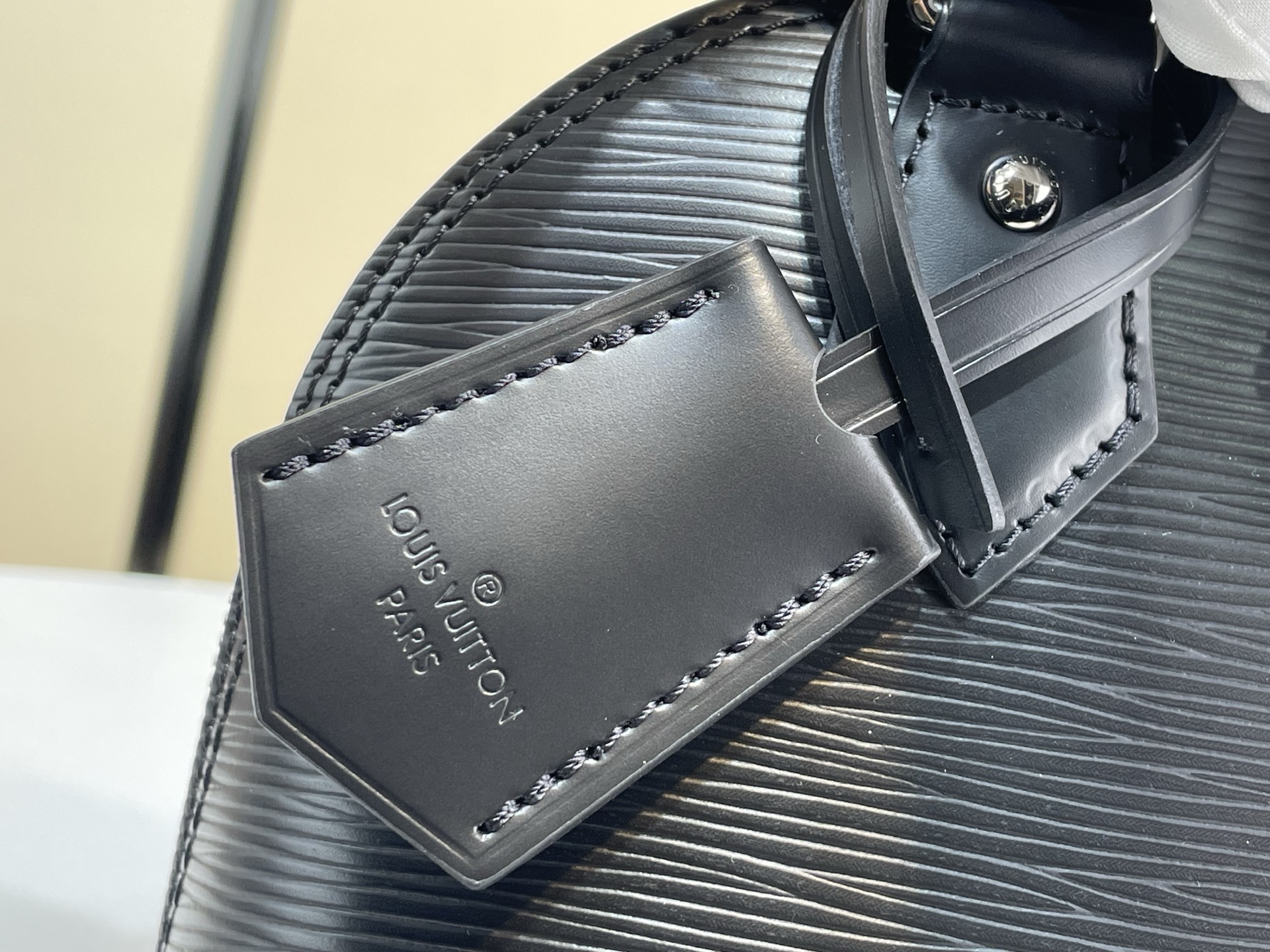 Louis Vuitton Tote Bag Black M-l-s