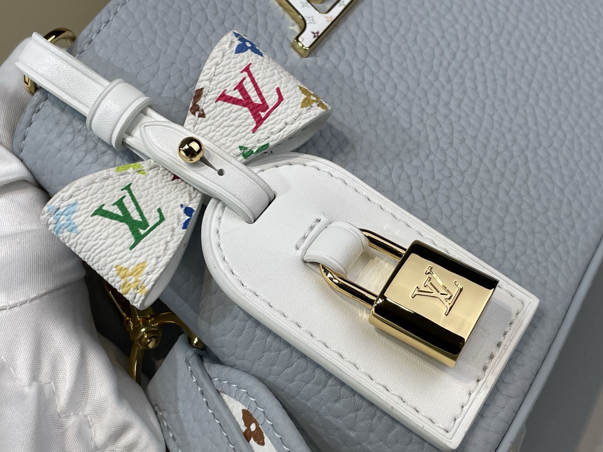 Ysl Basic Bag Gold M-l-s