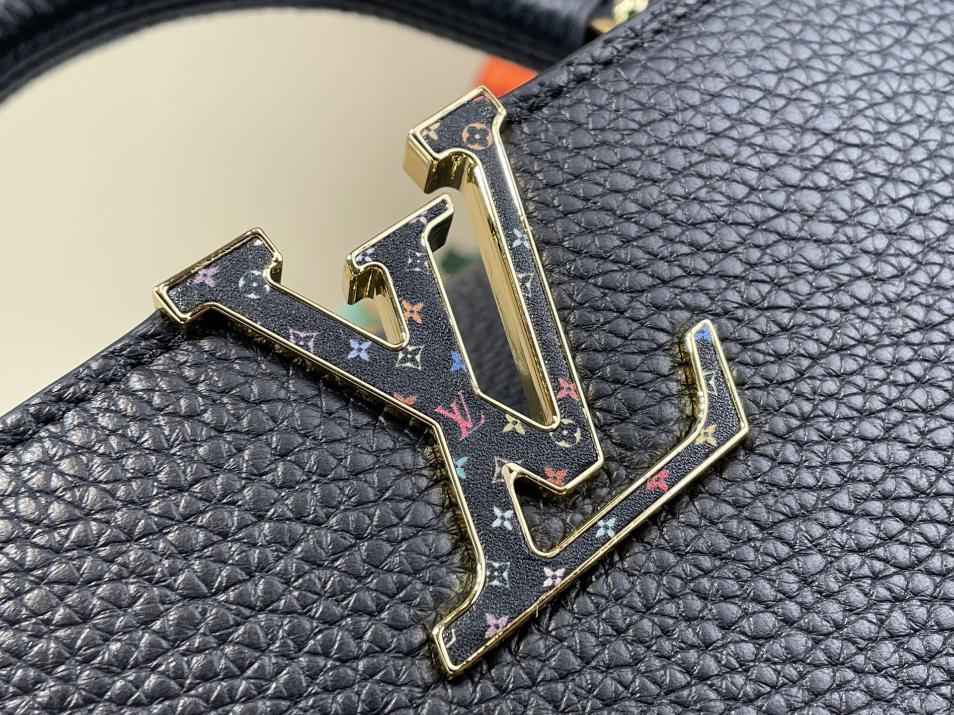 Ysl Basic Bag Black M-l-s