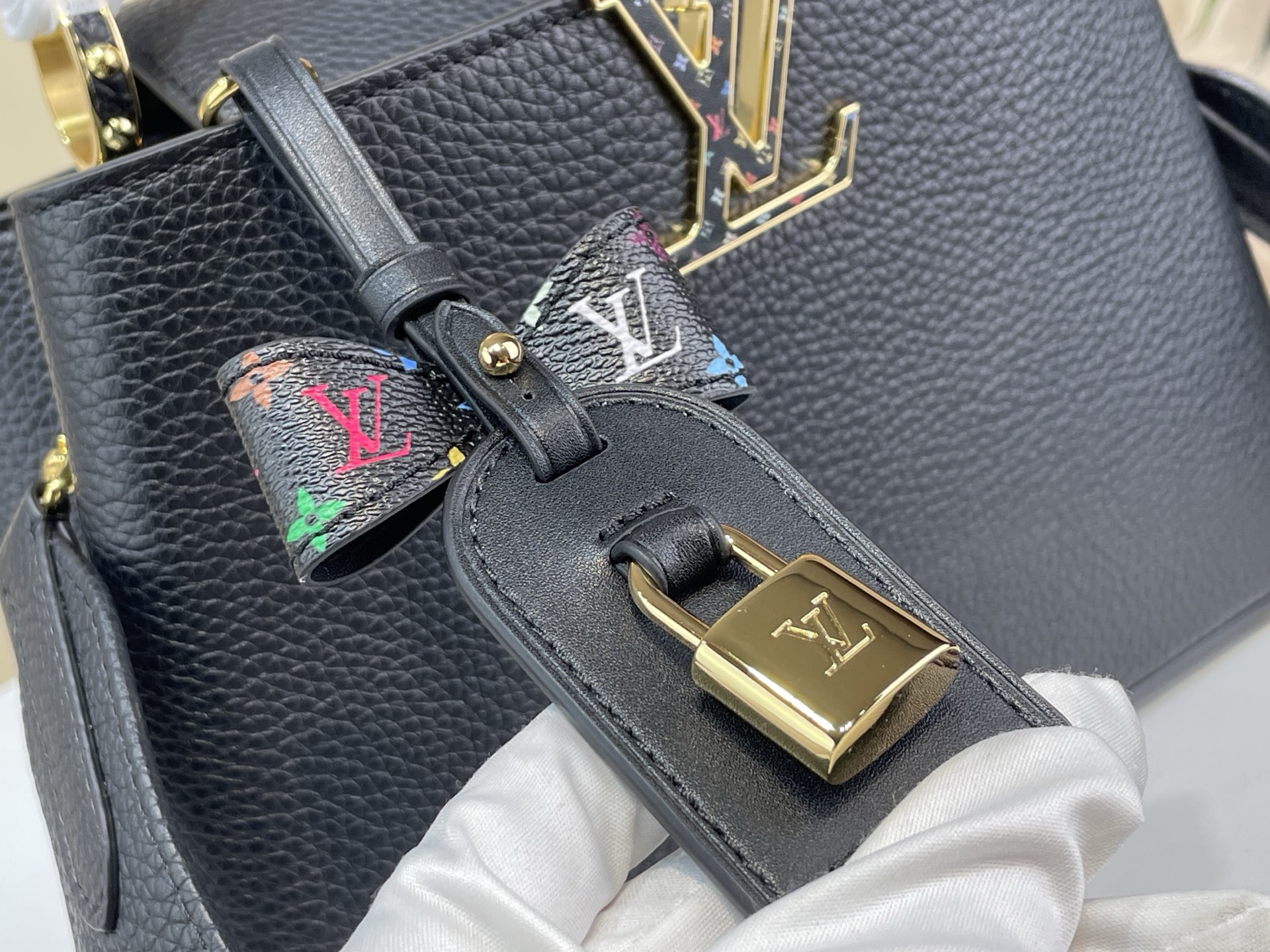 Ysl Basic Bag Black M-l-s