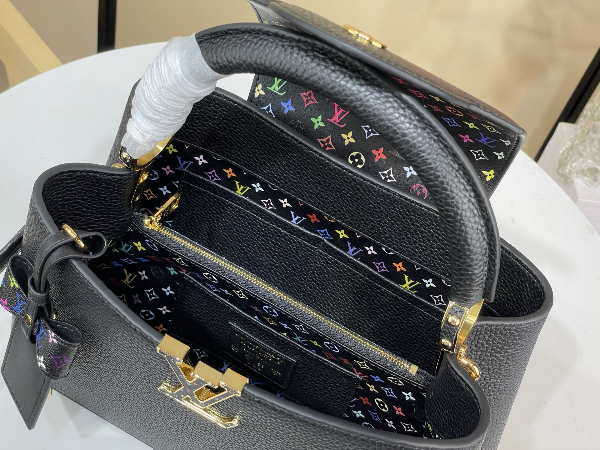 Ysl Basic Bag Black M-l-s