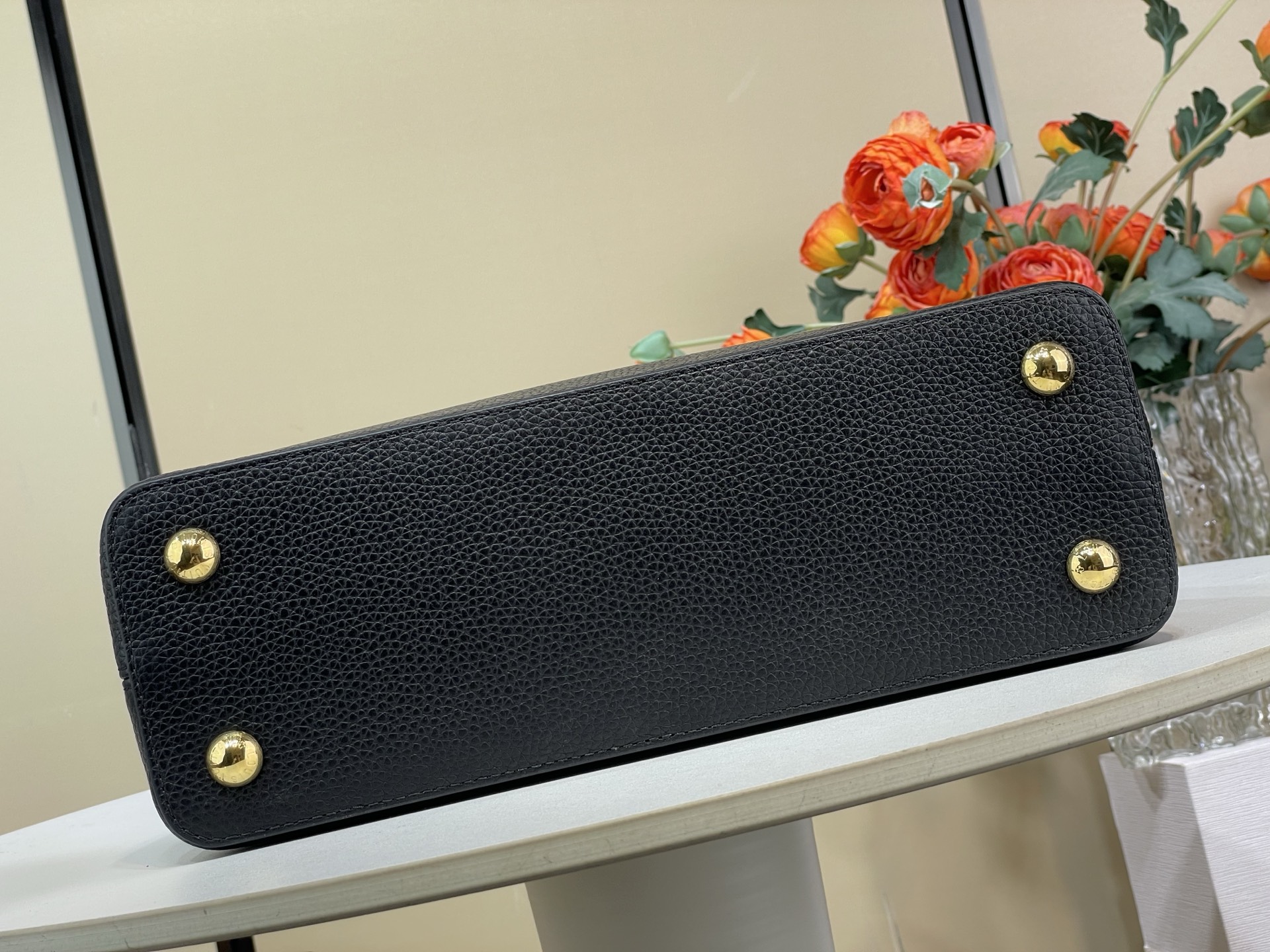 Ysl Basic Bag Black M-l-s