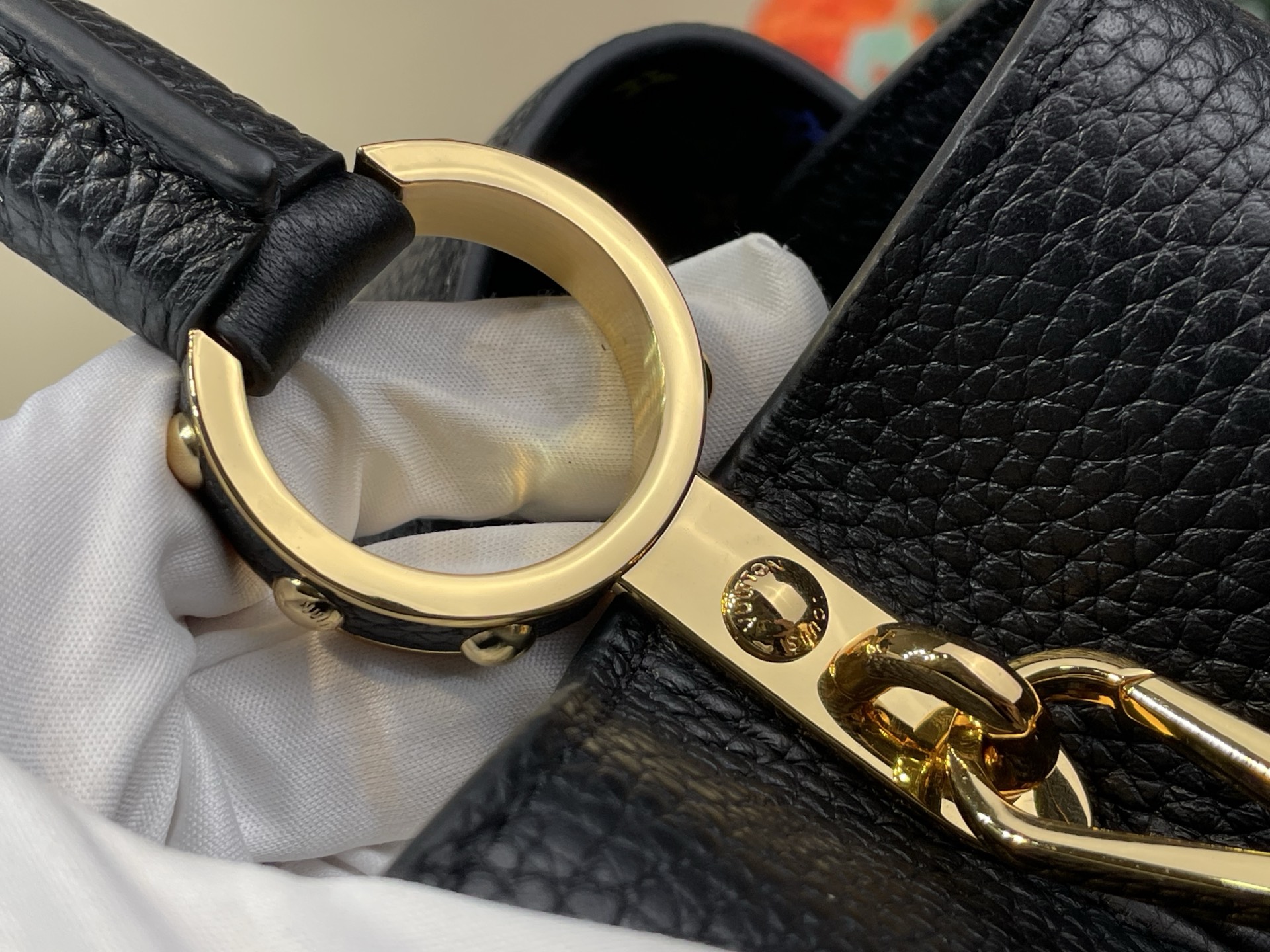 Ysl Basic Bag Black M-l-s