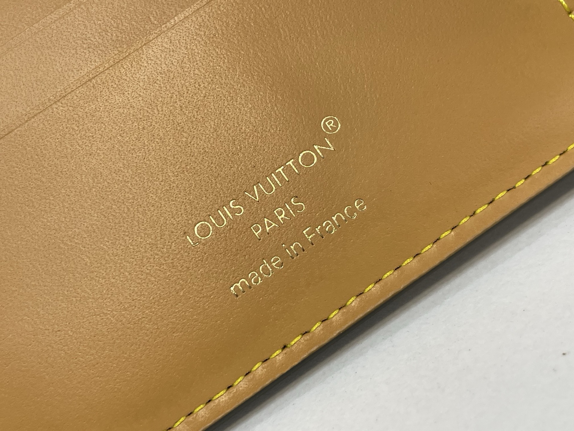 Louis Vuitton Basic Bag Canvas Green M-l-s