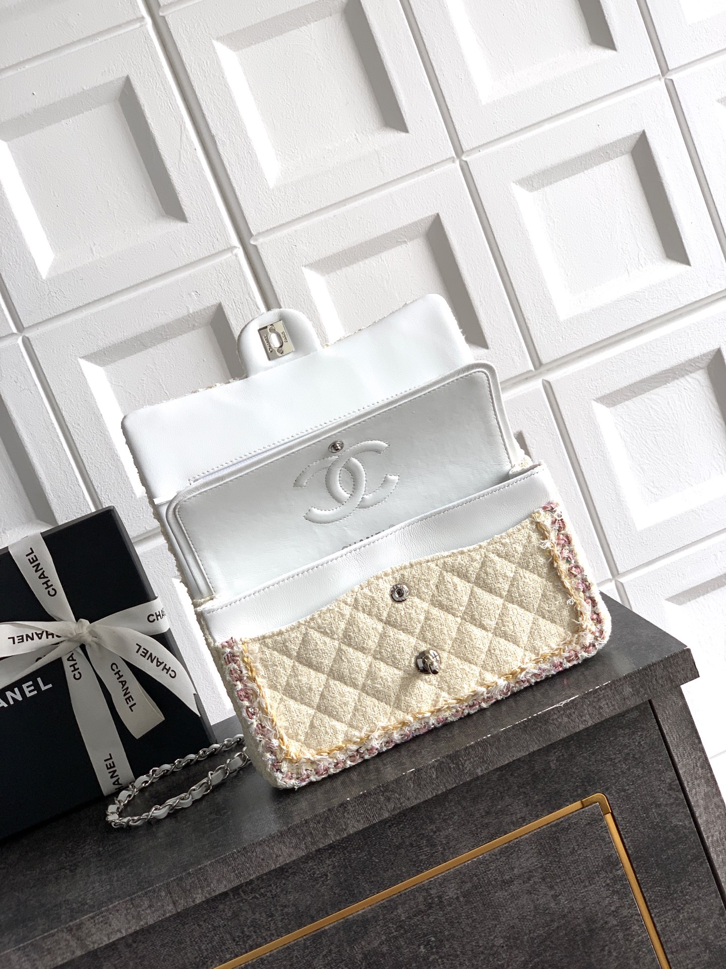 Chanel Basic Bag 23cm-25cm-m-l
