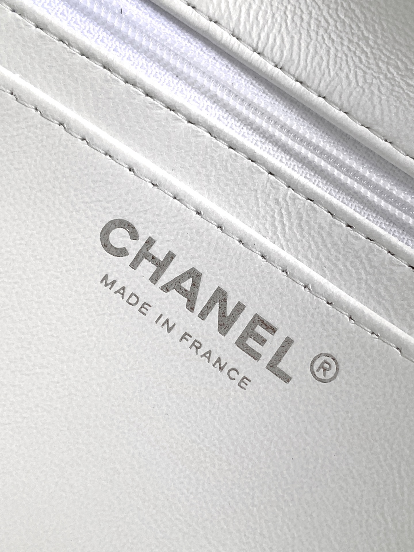 Chanel Basic Bag 23cm-25cm-m-l