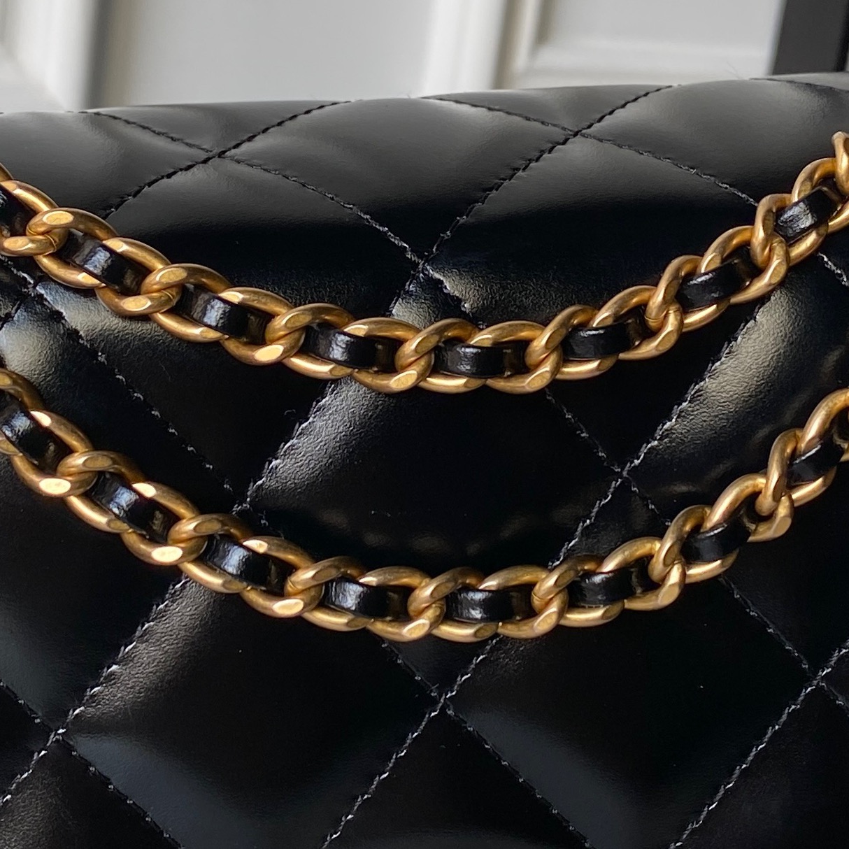 Chanel Male Basic Bag M-l-s