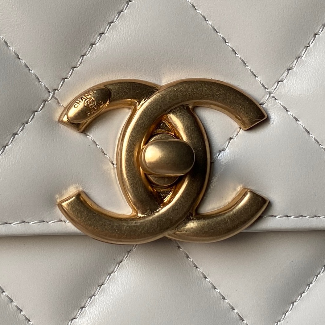 Chanel Male Basic Bag M-l-s