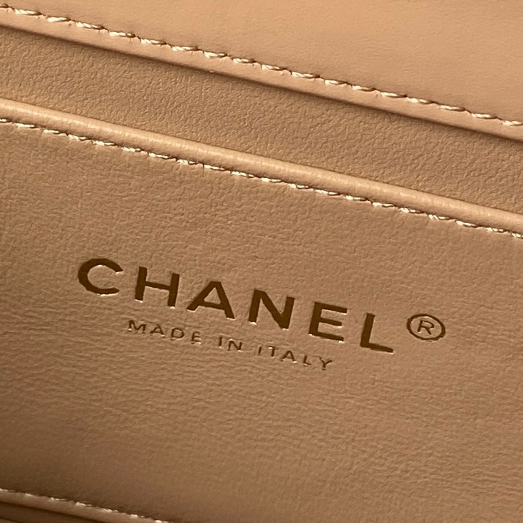 Chanel Male Basic Bag M-l-s