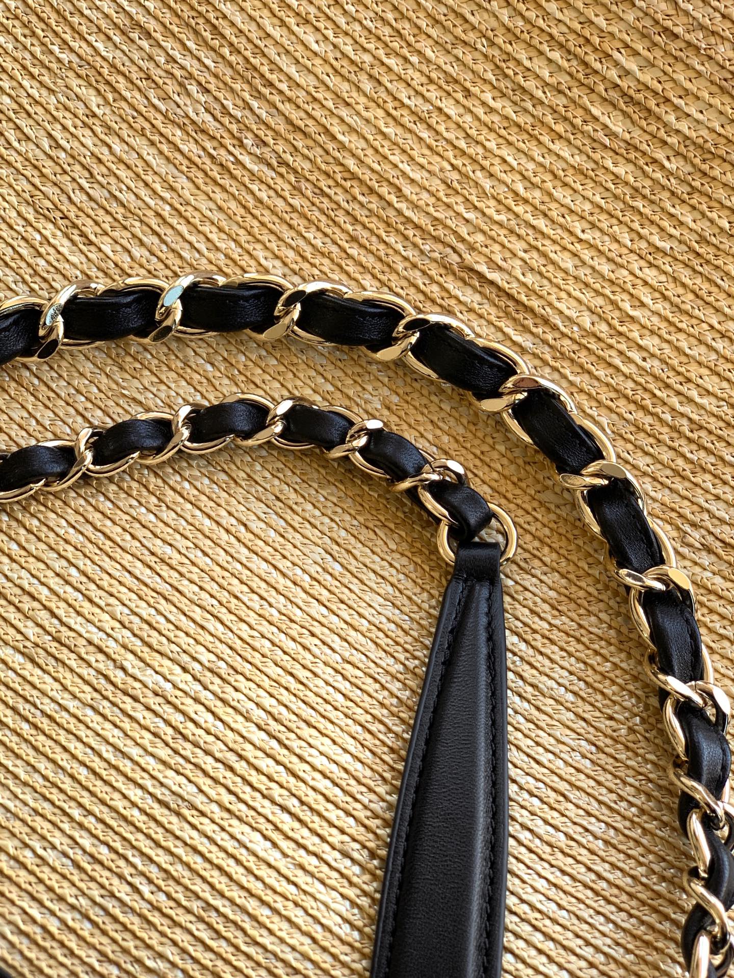 Chanel Tote Bag 13cm-18cm-l