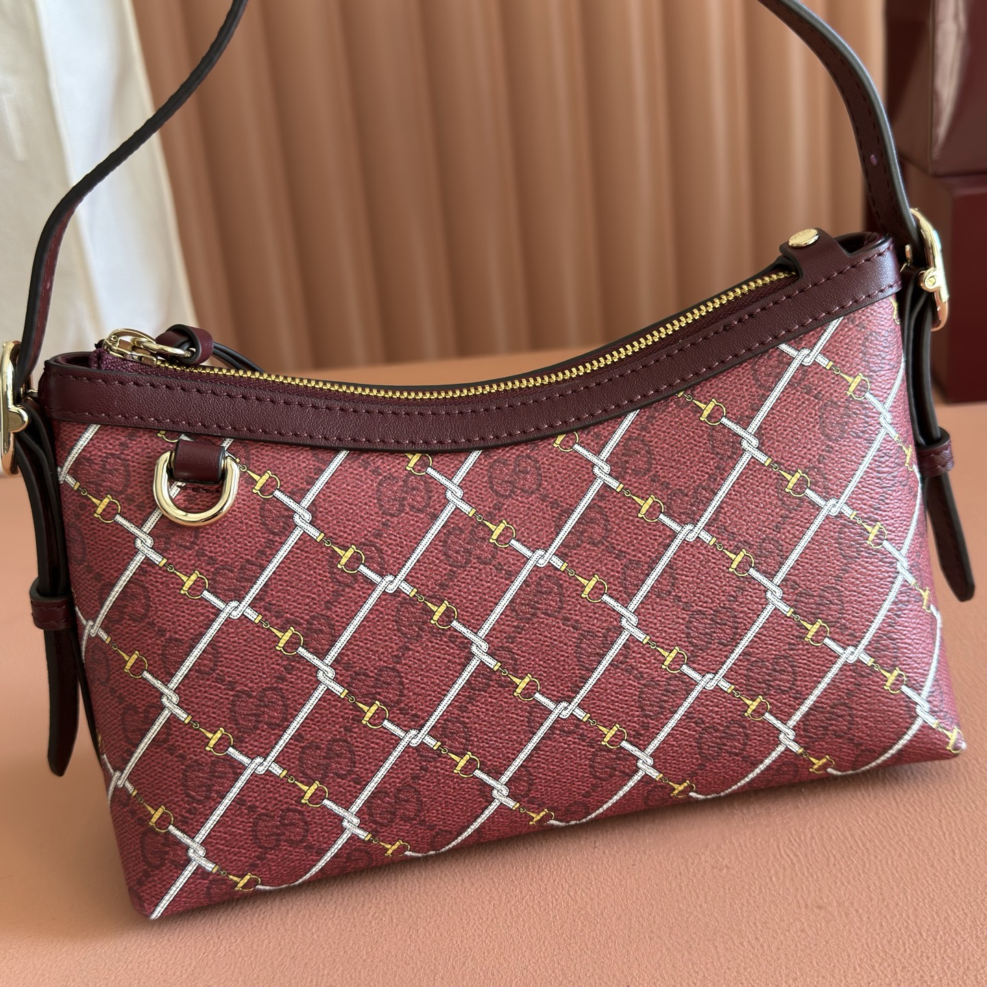 Gucci Shoulder Bag Gold M-l-s