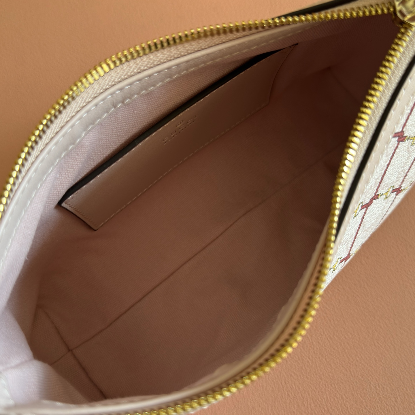 Gucci Shoulder Bag Gold M-l-s