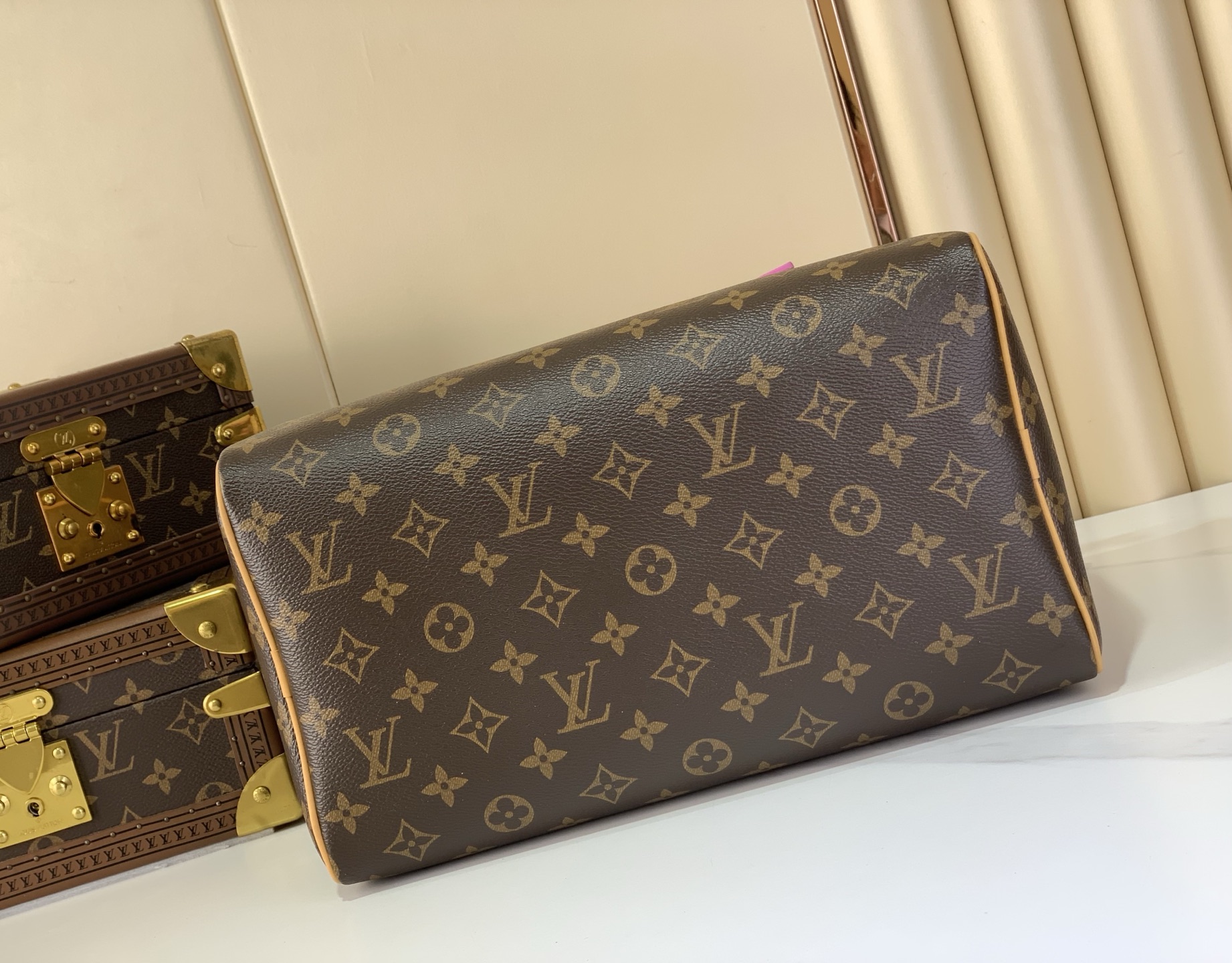 Louis Vuitton Basic Bag Canvas Black M-s