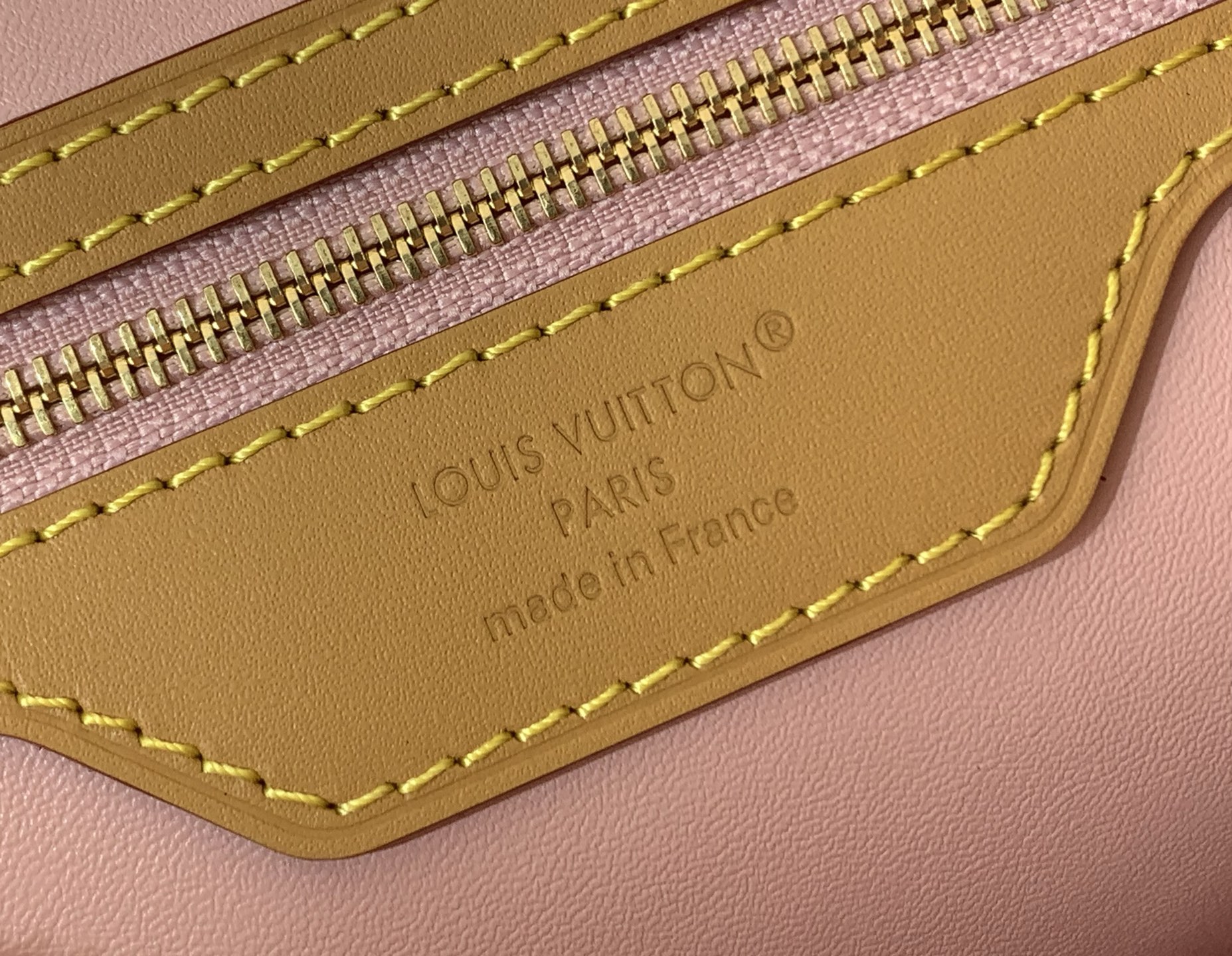 Louis Vuitton Basic Bag Canvas Black M-s