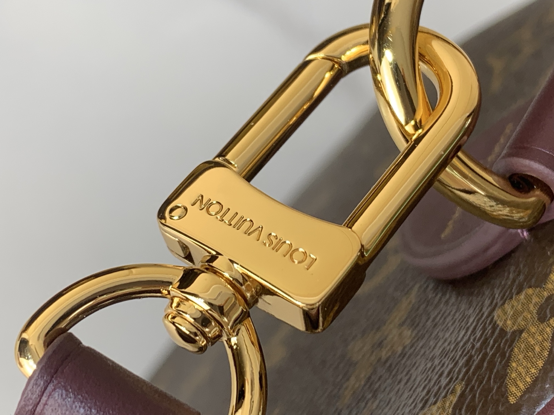 Louis Vuitton Basic Bag Canvas Black M-s