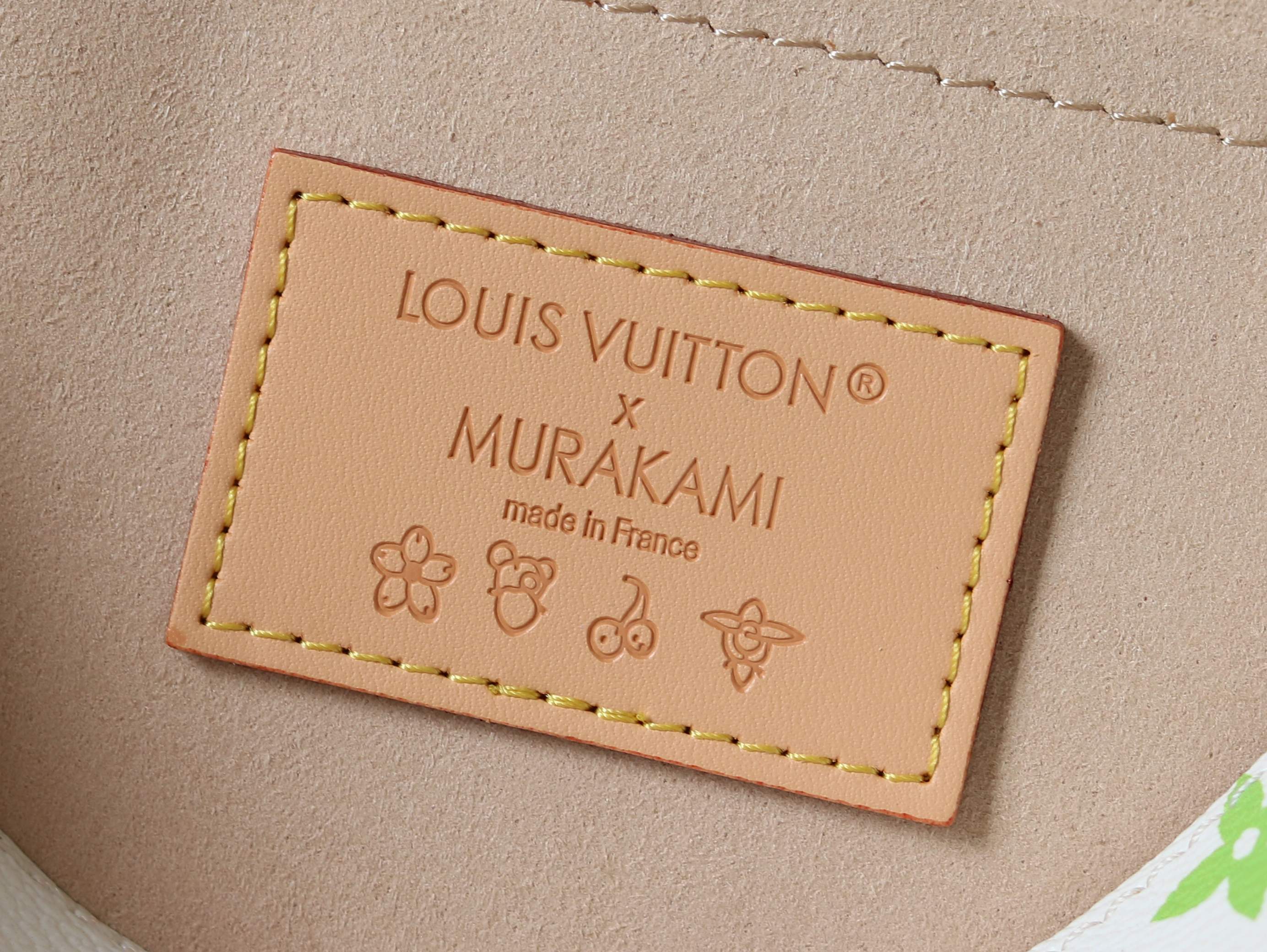 Louis Vuitton Basic Bag Canvas M