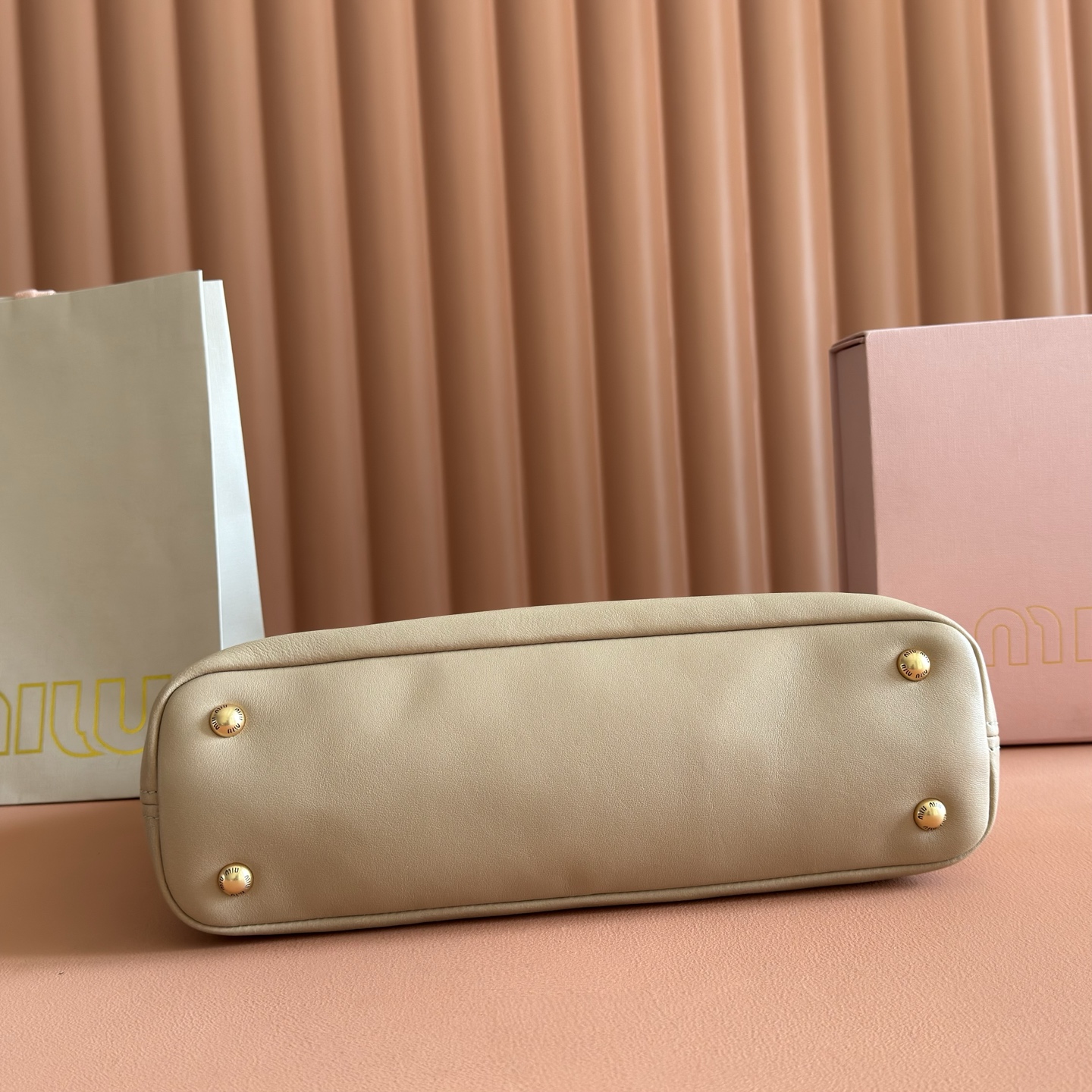 Miu Miu Basic Bag Gold M-10cm