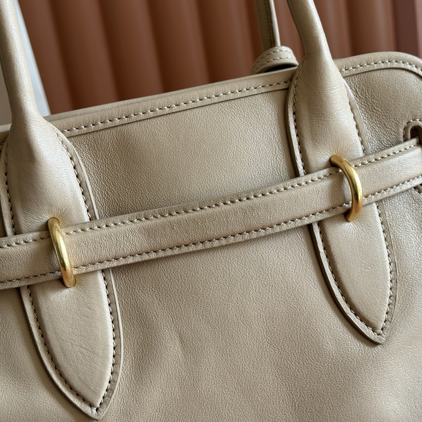 Miu Miu Basic Bag Gold M-10cm