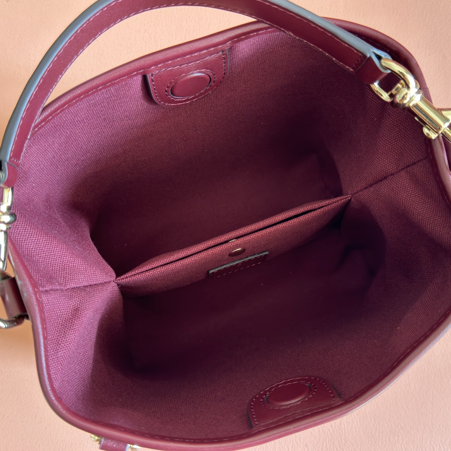 Gucci Bucket Bag Gold M-l