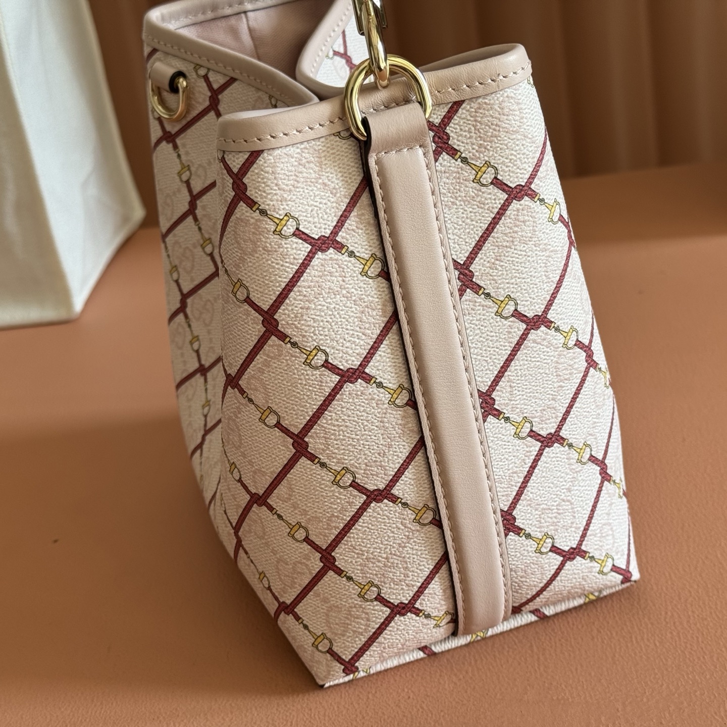 Gucci Bucket Bag Gold M-l