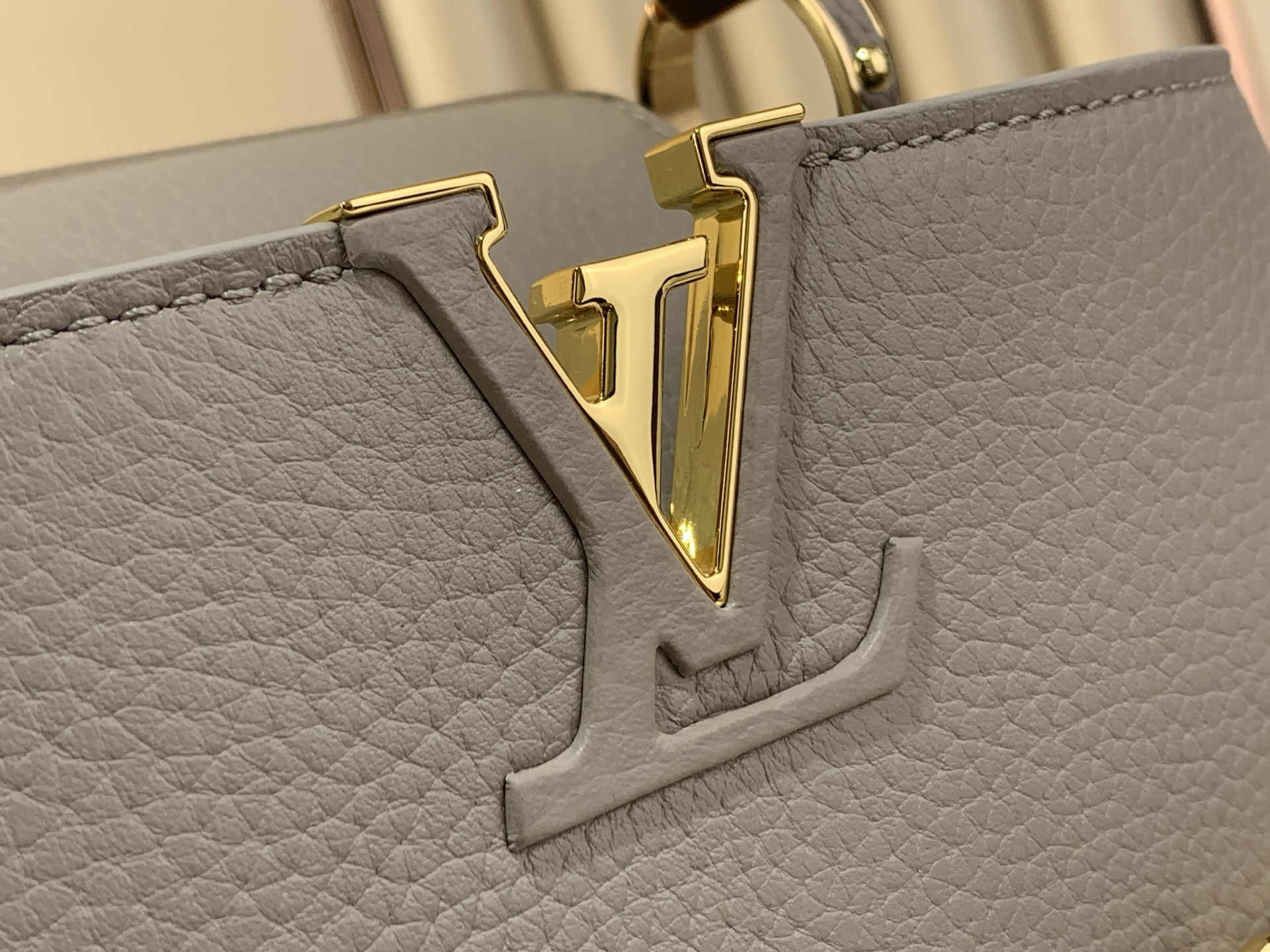 Louis Vuitton Basic Bag Gray M-l-s