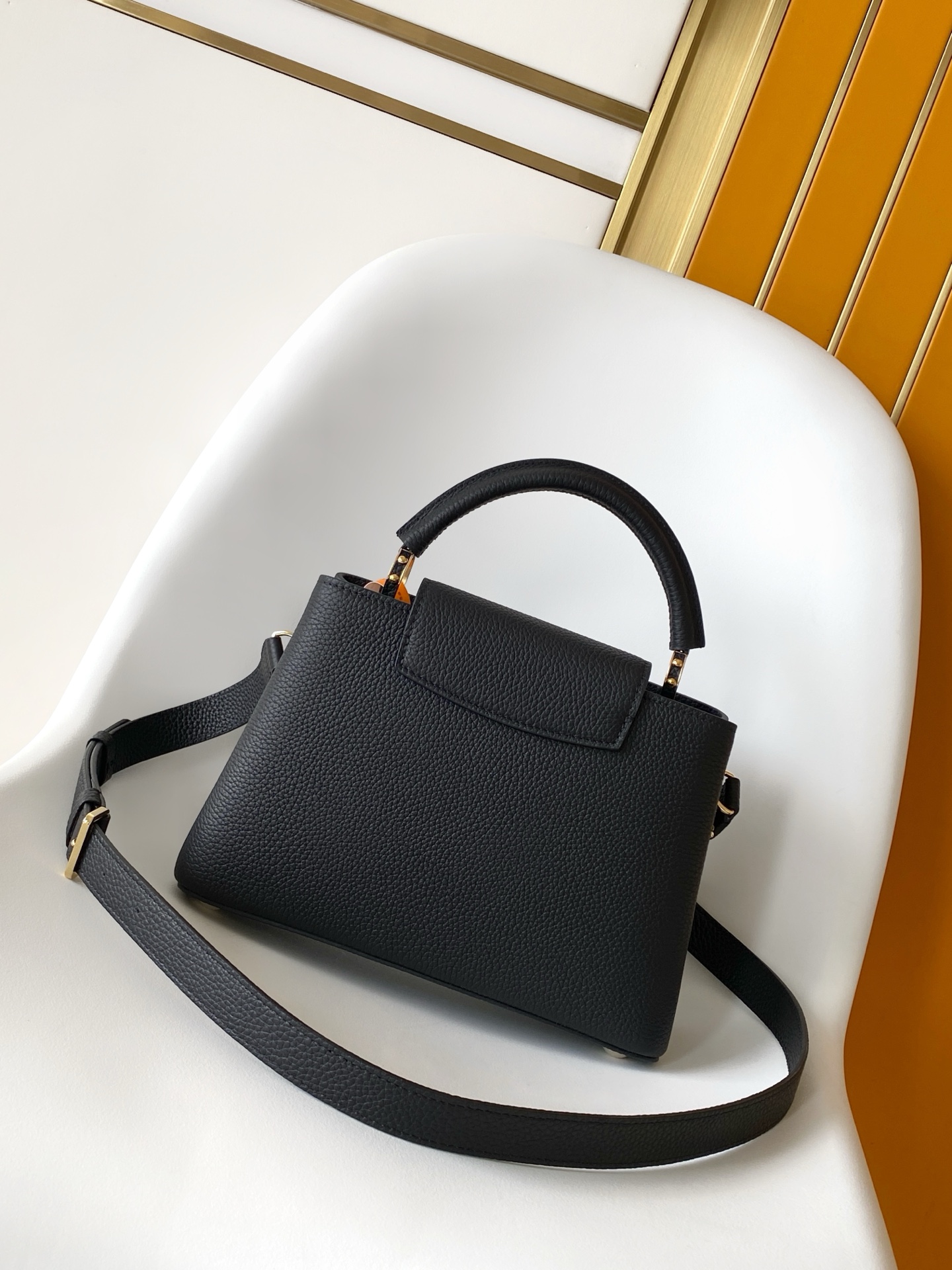 Louis Vuitton Basic Bag Cow Leather Black M-l-s