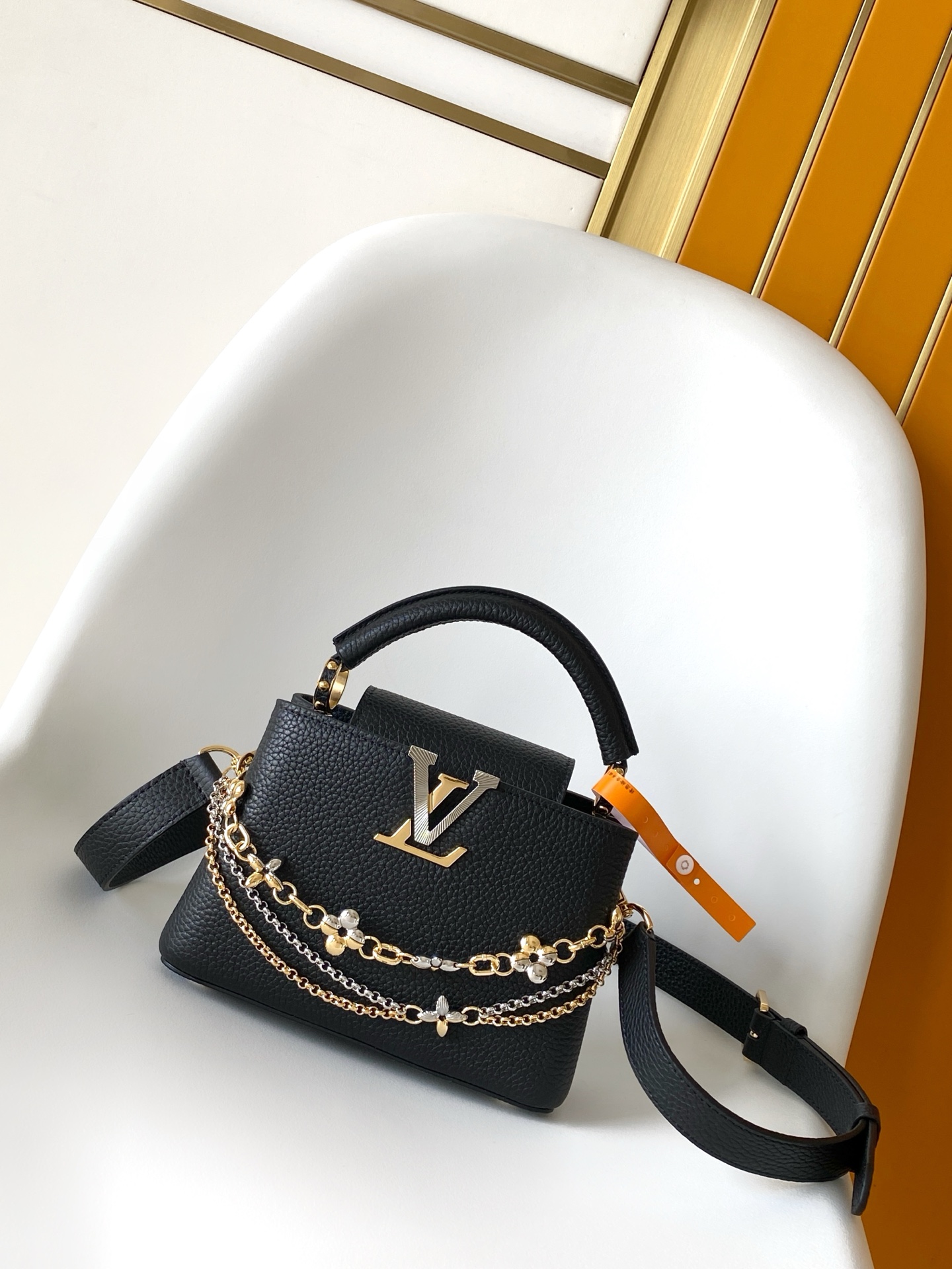 Louis Vuitton Basic Bag Cow Leather Black M-l-s