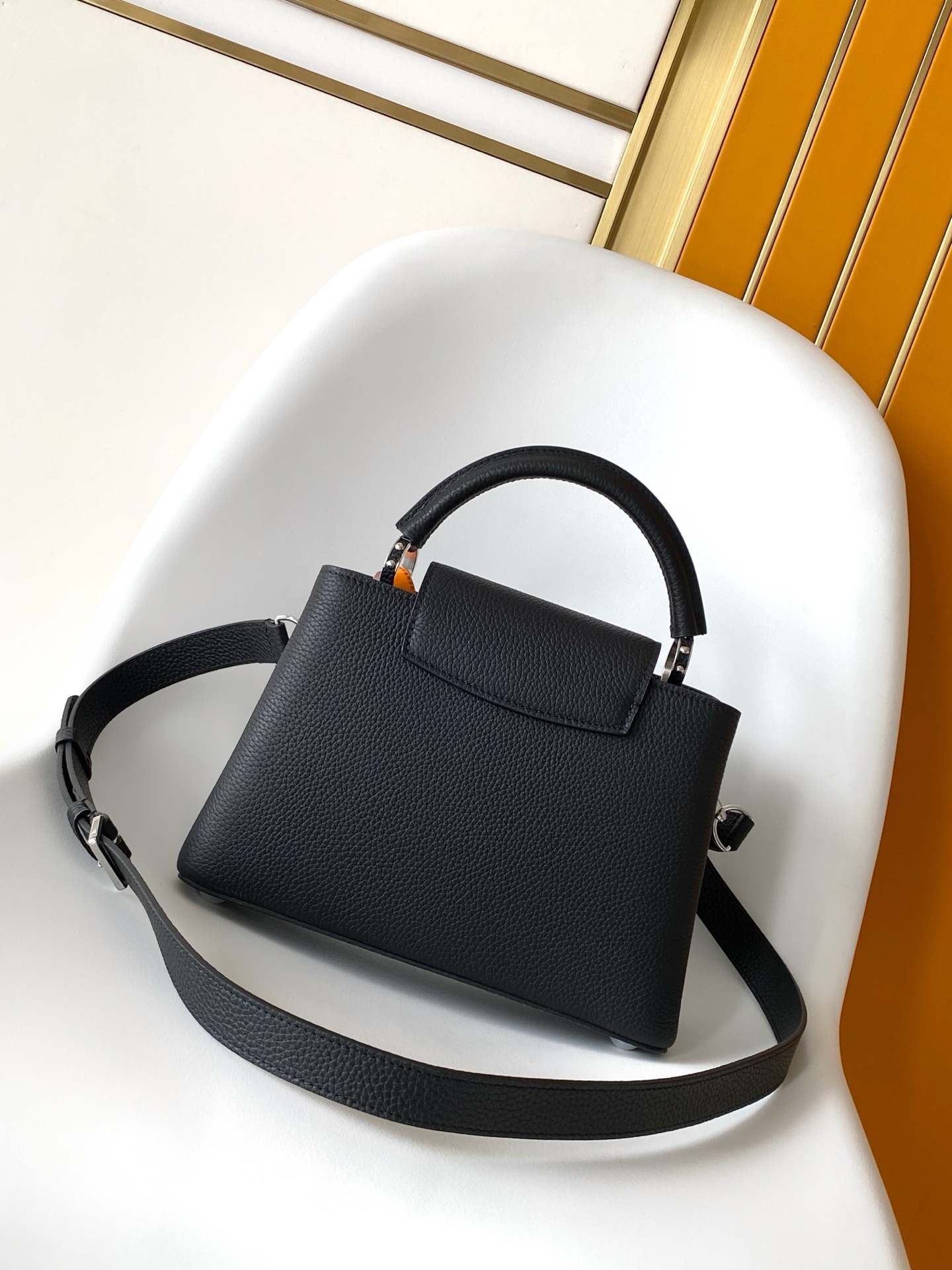 Louis Vuitton Basic Bag Cow Leather Black M-l-s