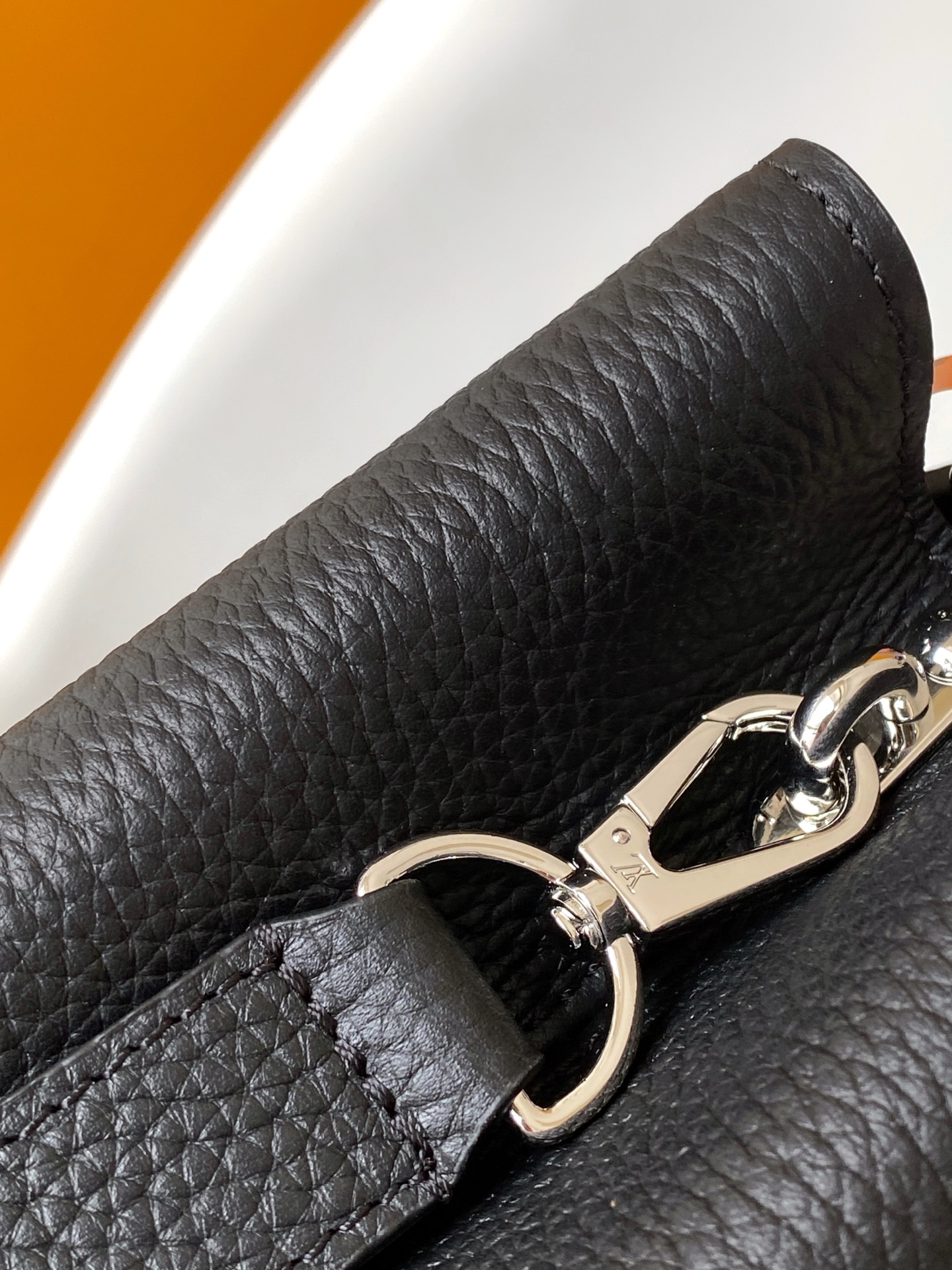 Louis Vuitton Basic Bag Cow Leather Black M-l-s