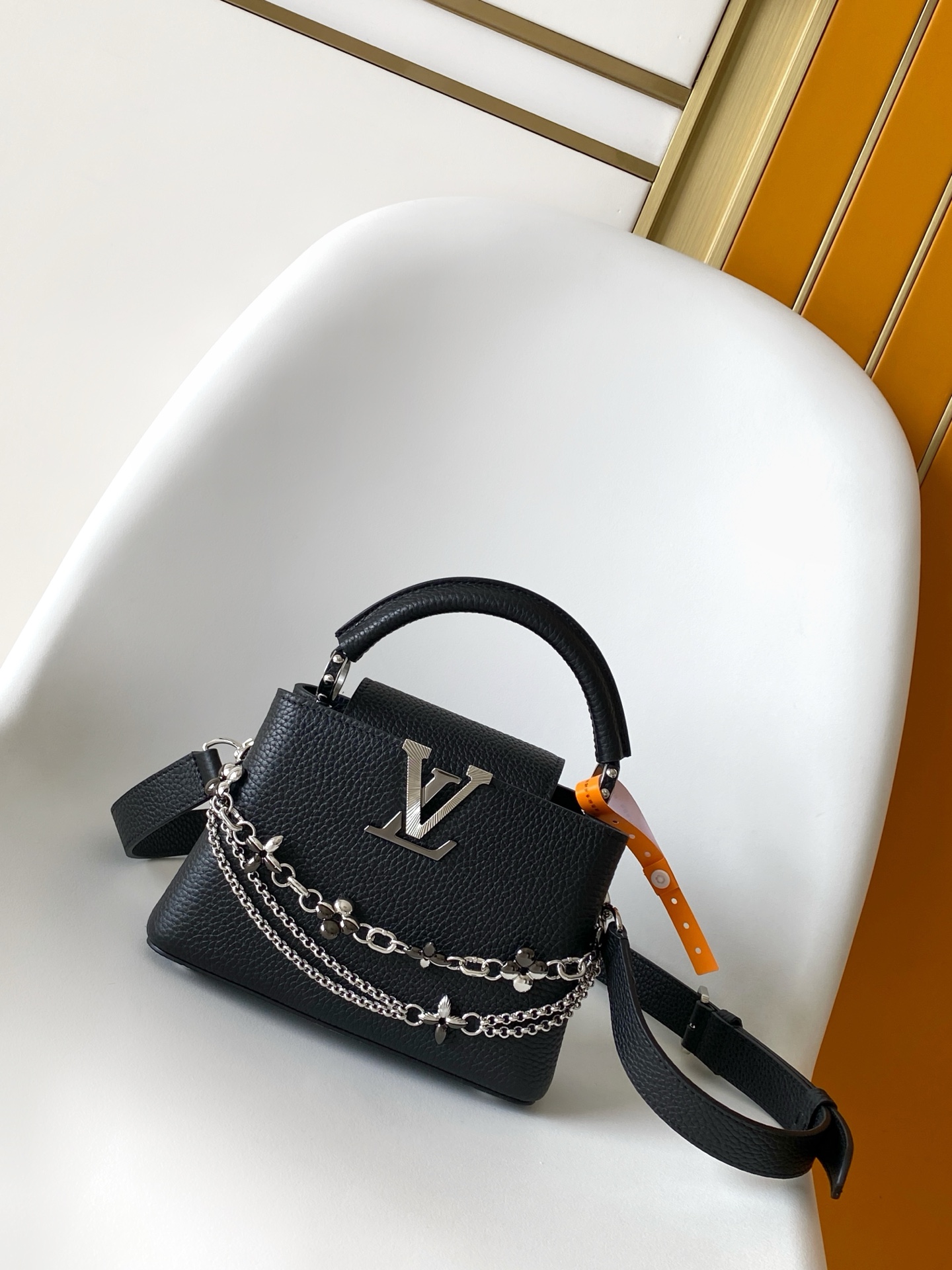 Louis Vuitton Basic Bag Cow Leather Black M-l-s
