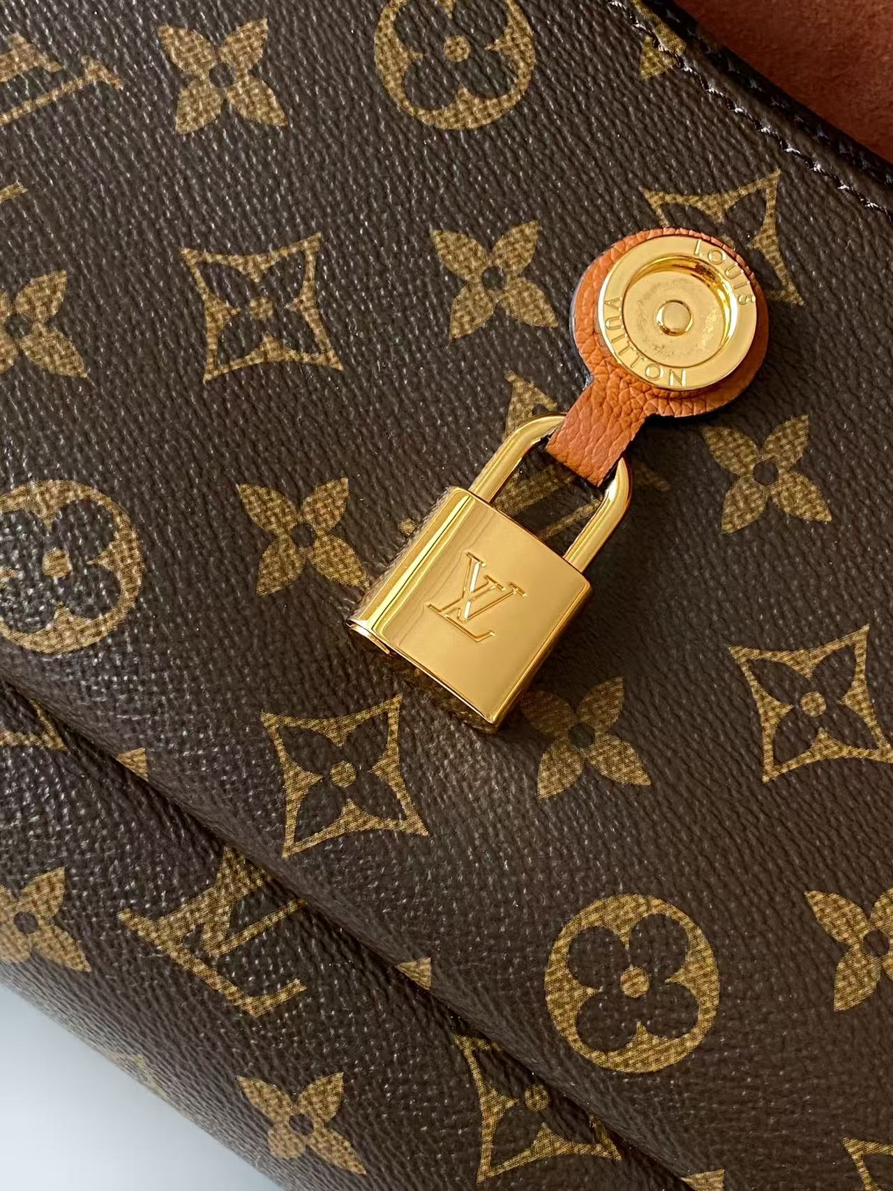 Louis Vuitton Tote Bag Canvas Black M-l-s