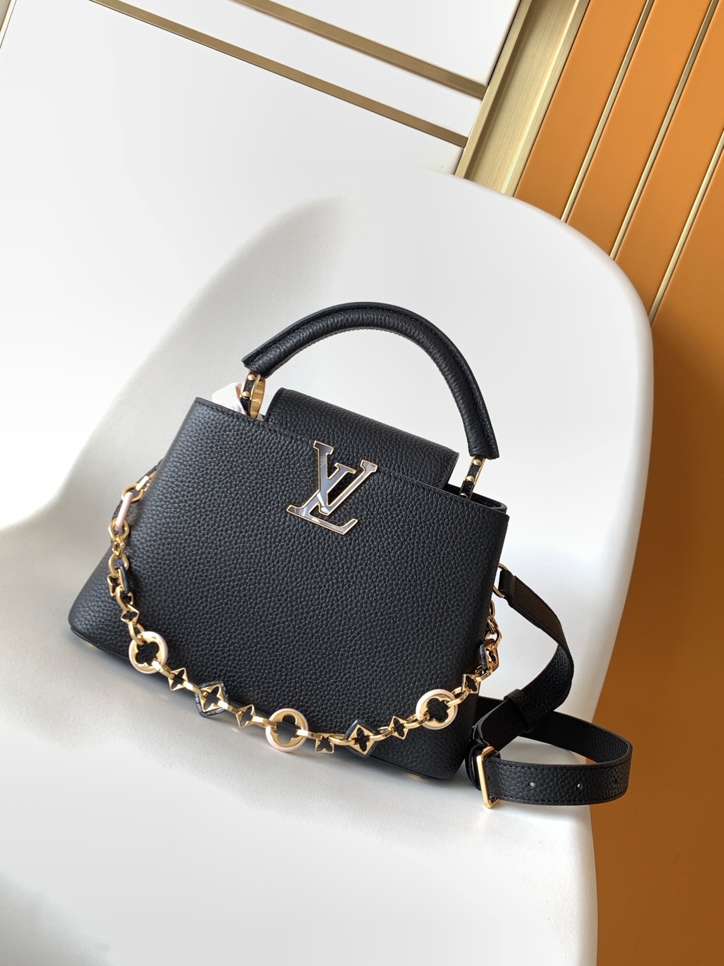 Louis Vuitton Basic Bag Cow Leather Black M-l-s