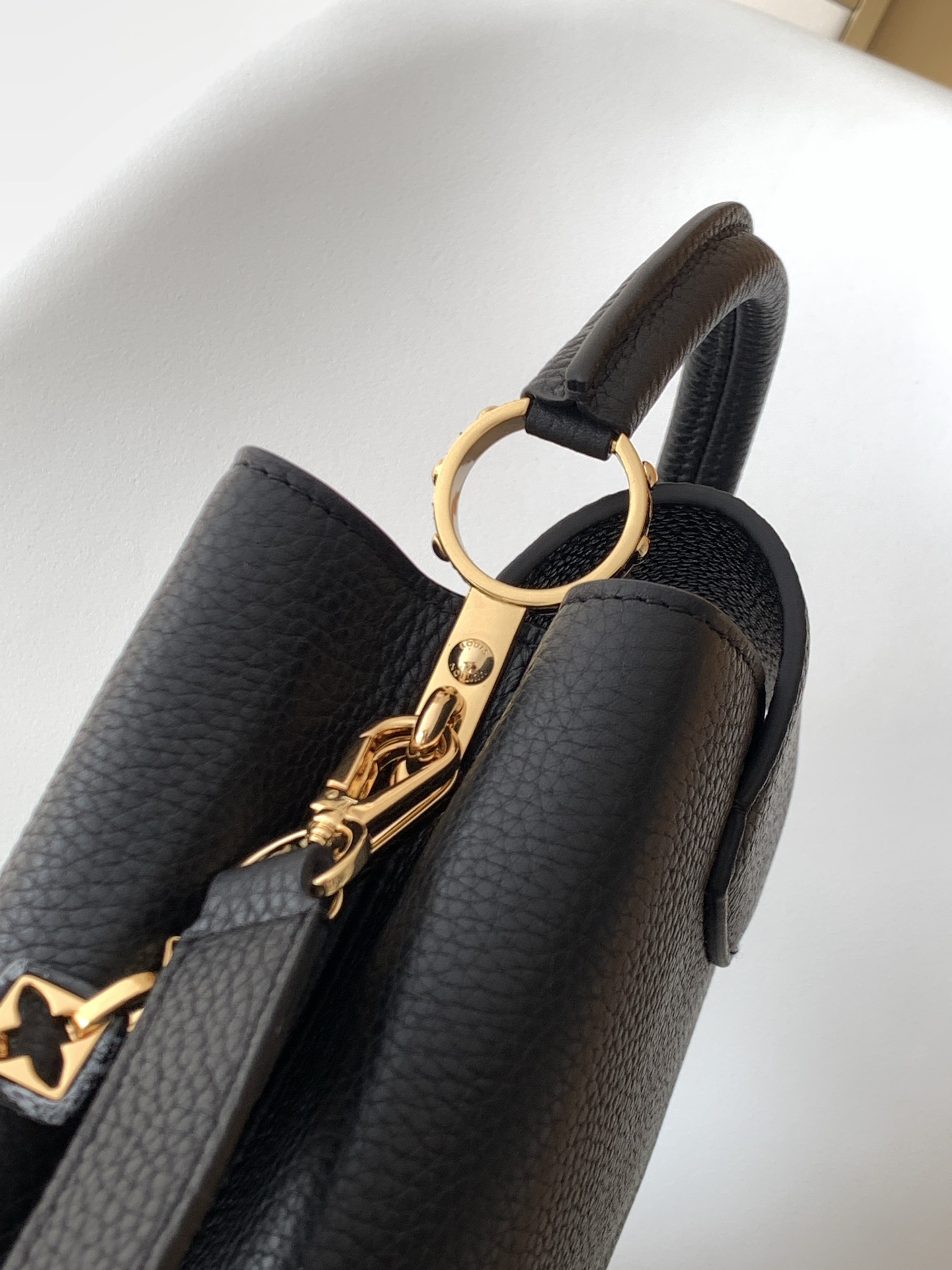 Louis Vuitton Basic Bag Cow Leather Black M-l-s