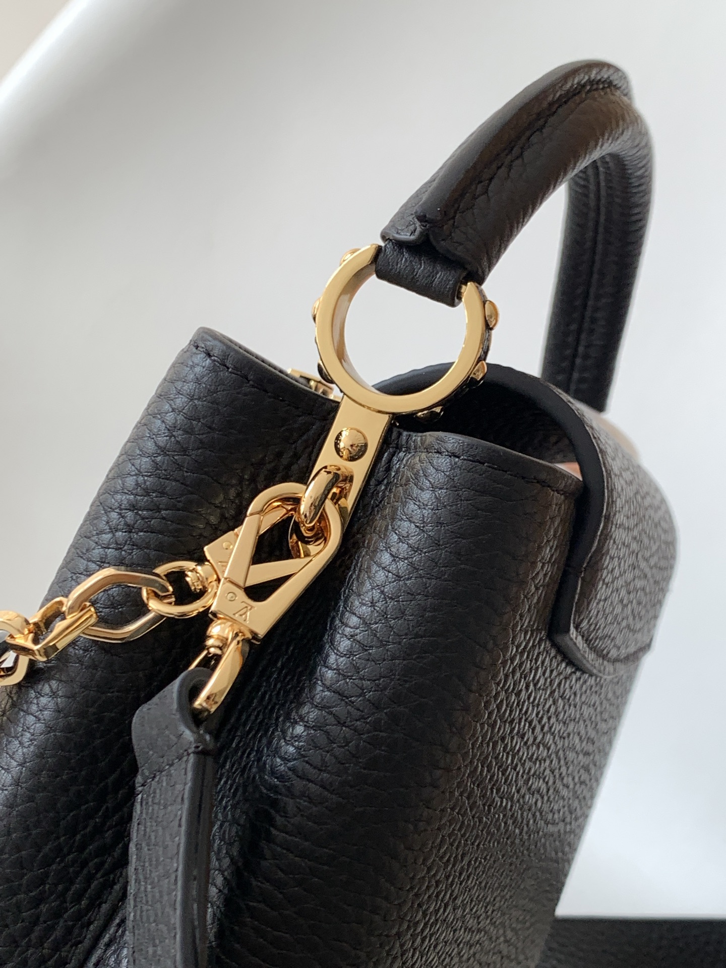 Louis Vuitton Basic Bag Cow Leather Black M-l-s