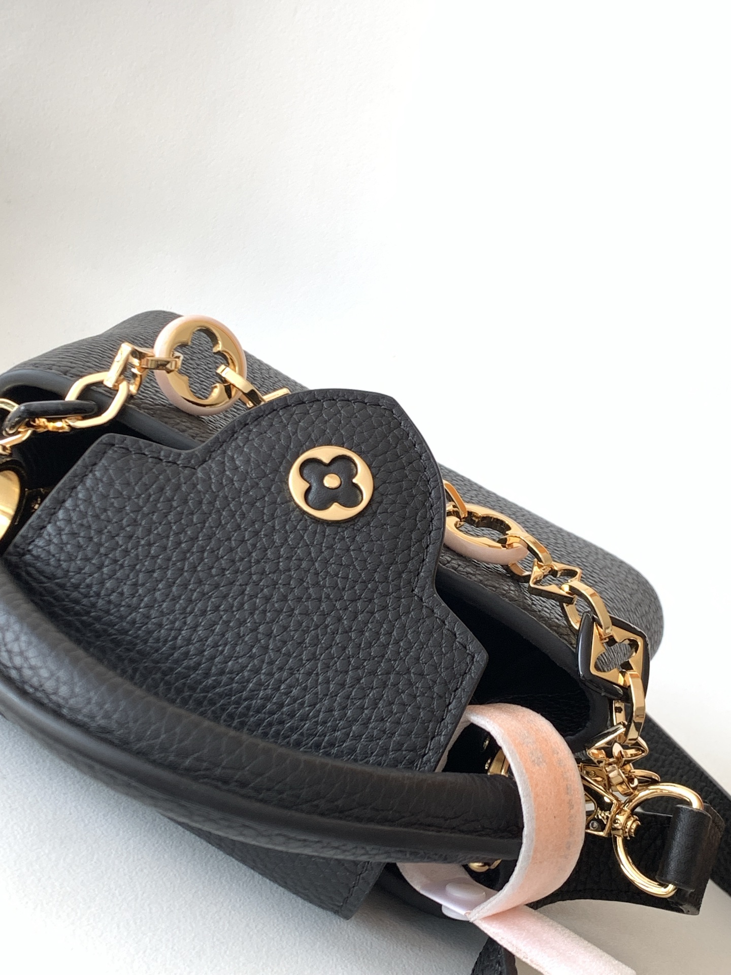Louis Vuitton Basic Bag Cow Leather Black M-l-s