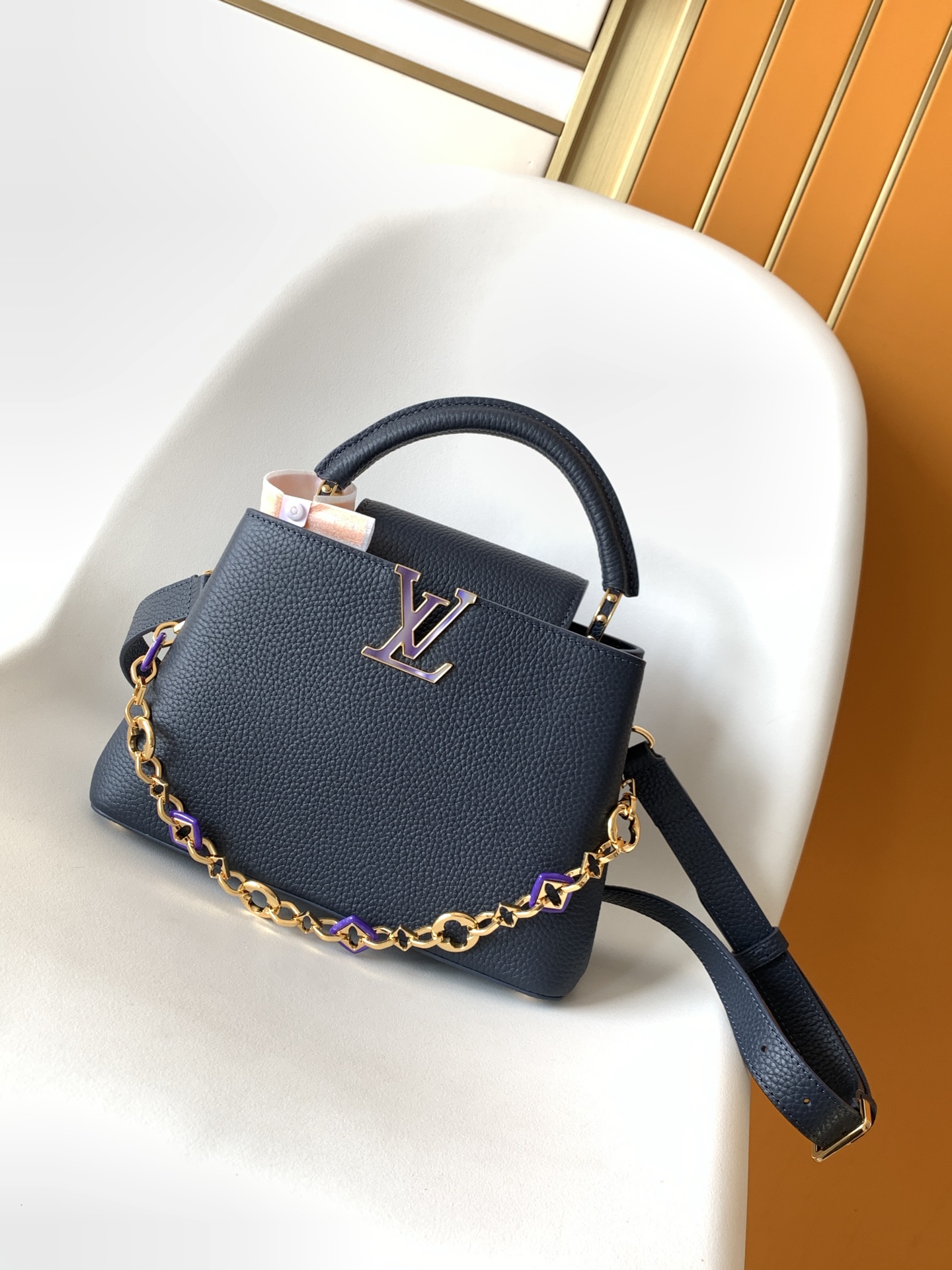 Louis Vuitton Basic Bag Cow Leather Black M-l-s