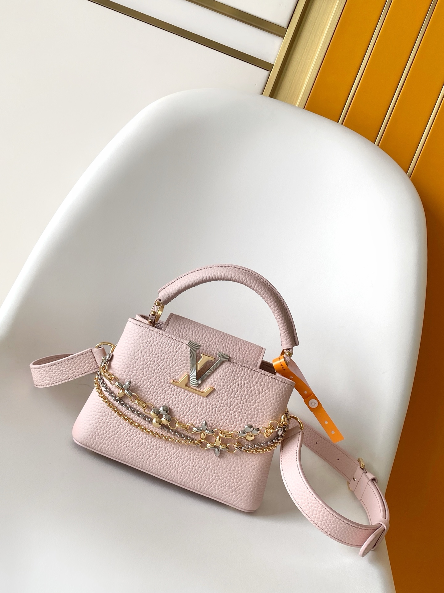 Louis Vuitton Basic Bag Cow Leather Black M-l-s