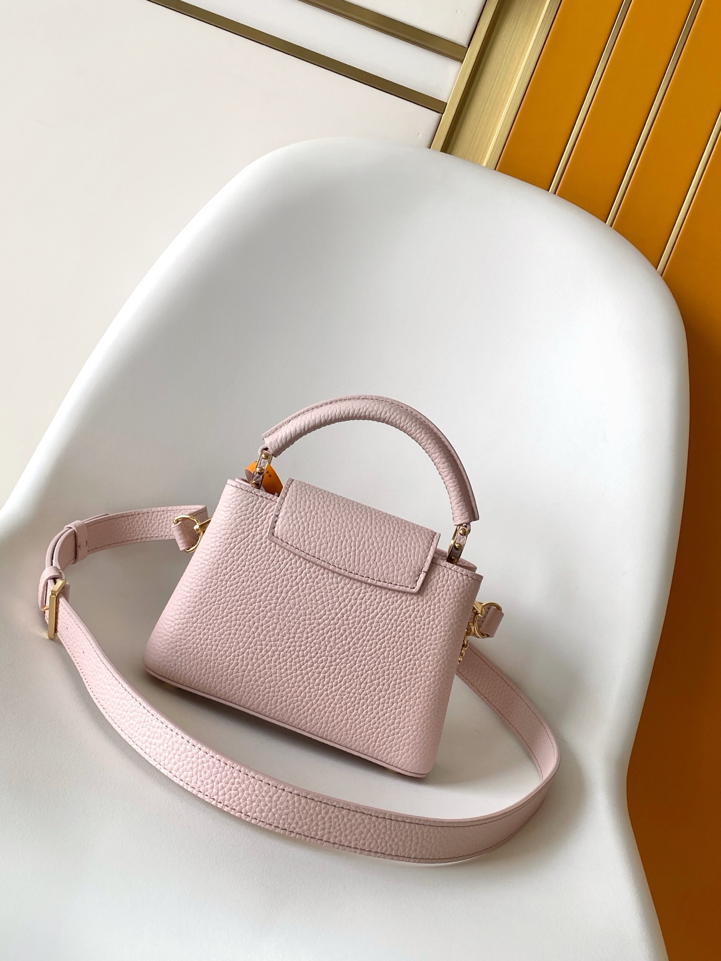 Louis Vuitton Basic Bag Cow Leather Black M-l-s