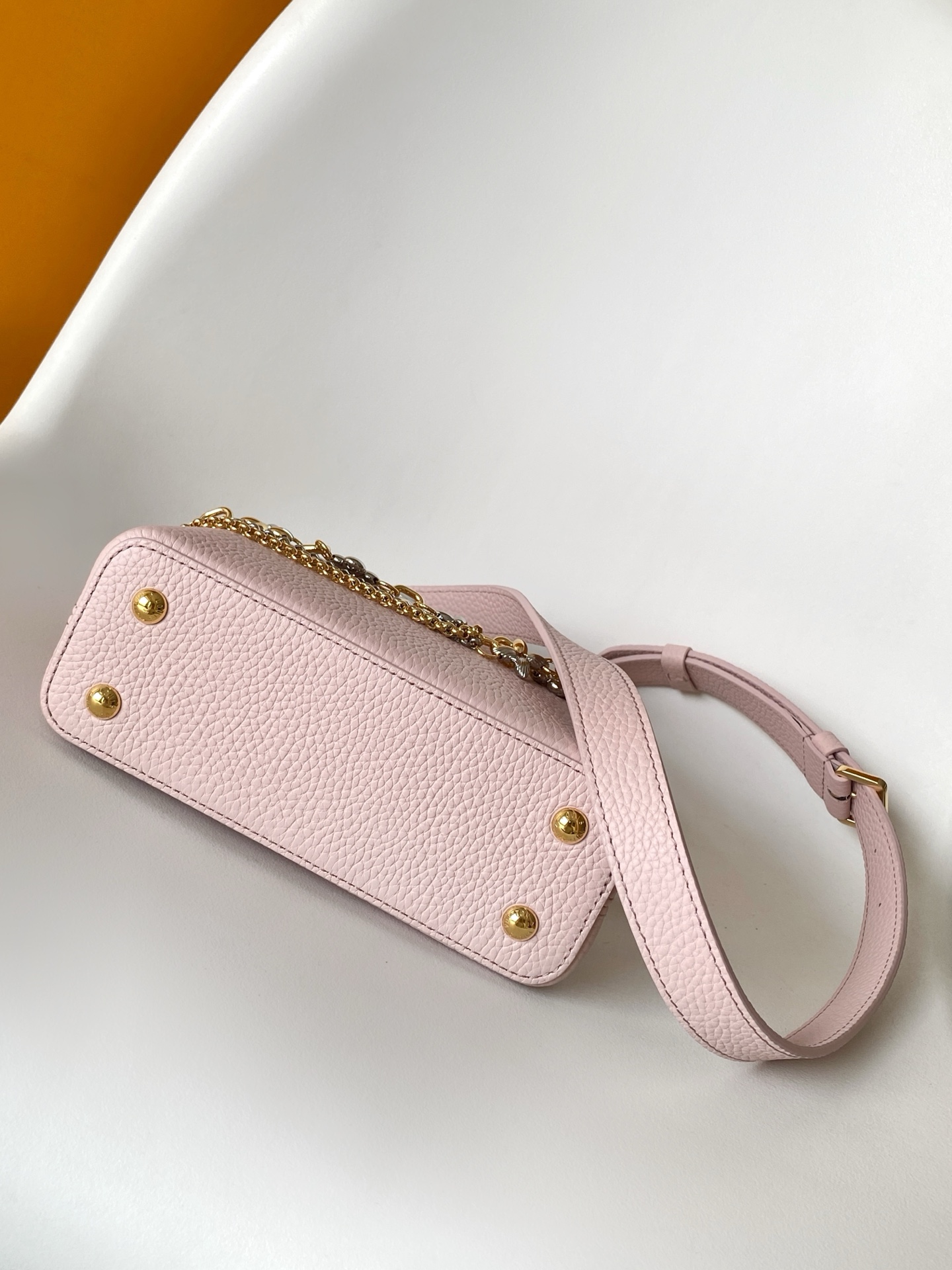 Louis Vuitton Basic Bag Cow Leather Black M-l-s