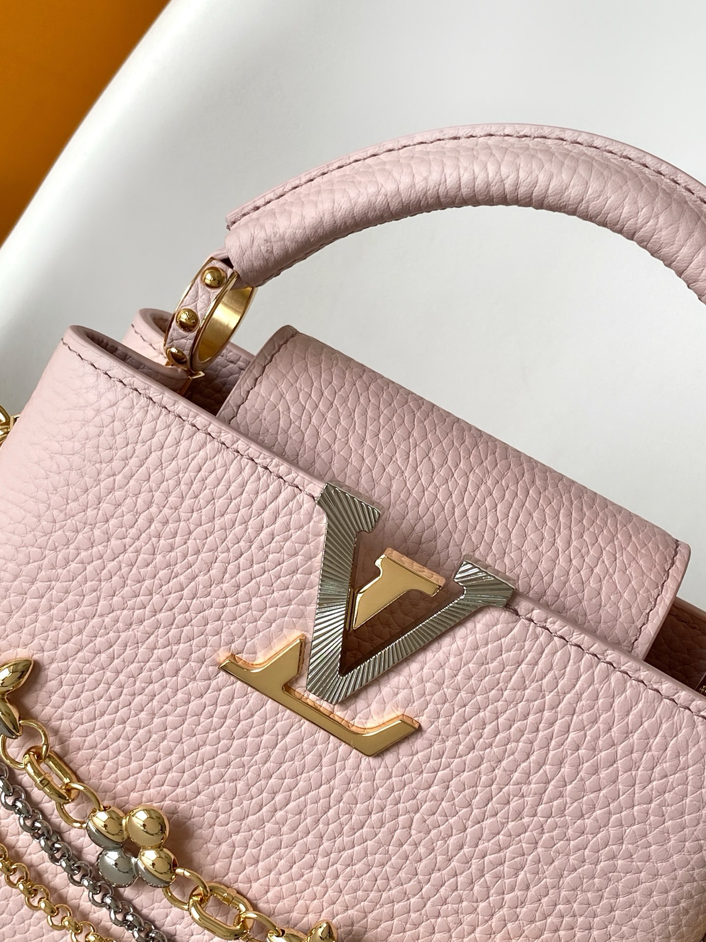 Louis Vuitton Basic Bag Cow Leather Black M-l-s