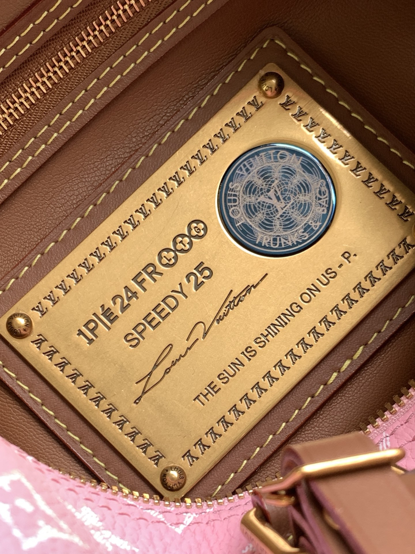 Louis Vuitton Basic Bag Cow Leather Gold 15cm-m-l-s