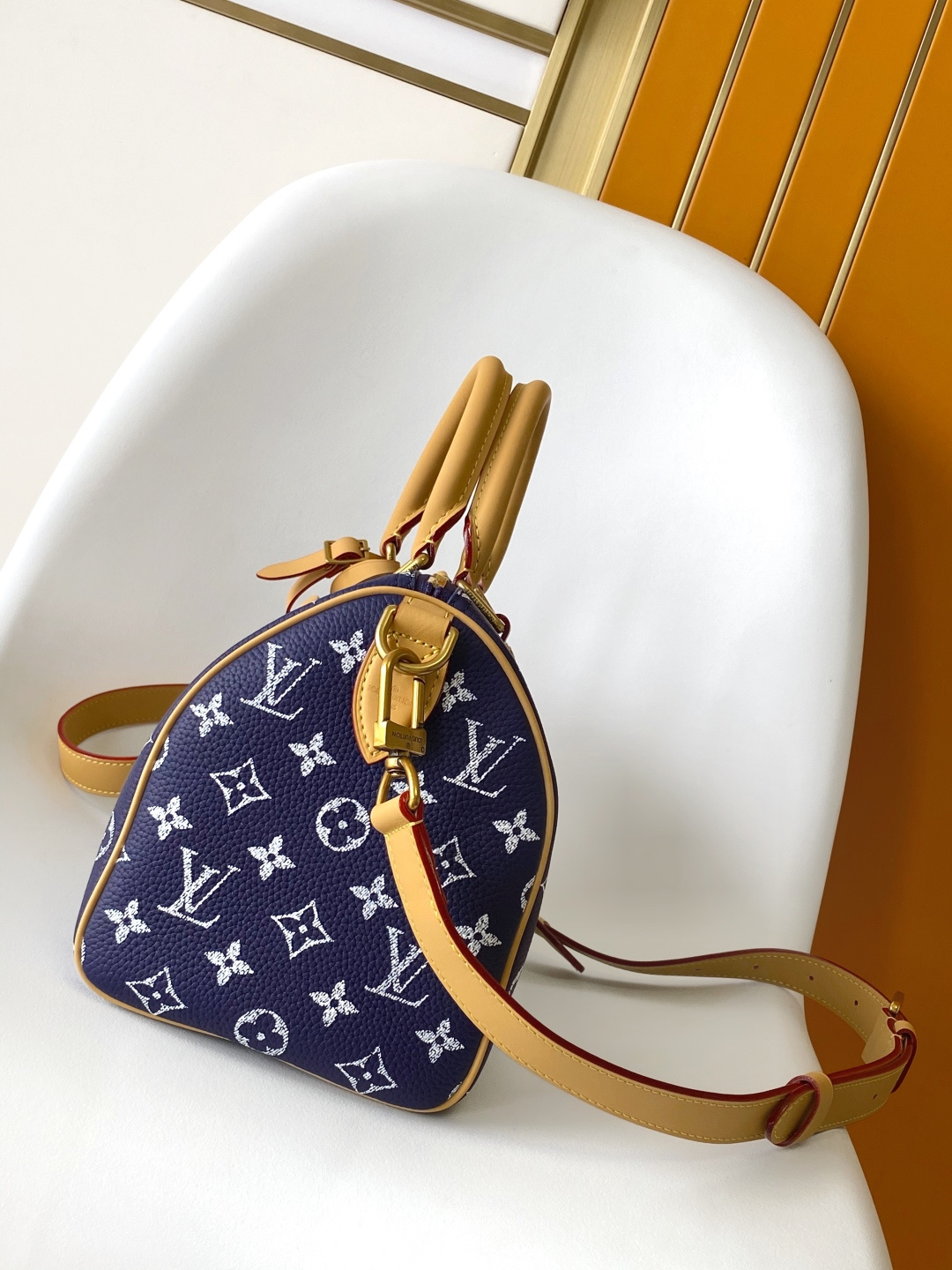 Louis Vuitton Basic Bag Cow Leather Blue 15cm-m-l-s