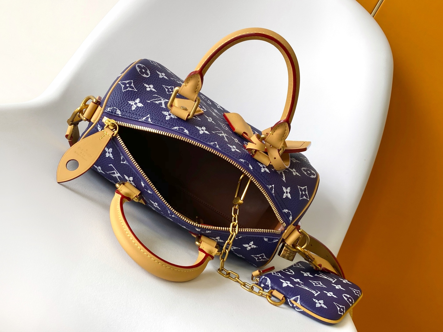 Louis Vuitton Basic Bag Cow Leather Blue 15cm-m-l-s
